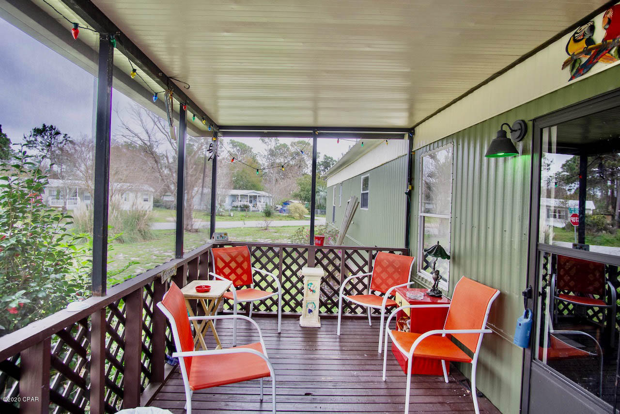 North Lagoon Oaks - Residential