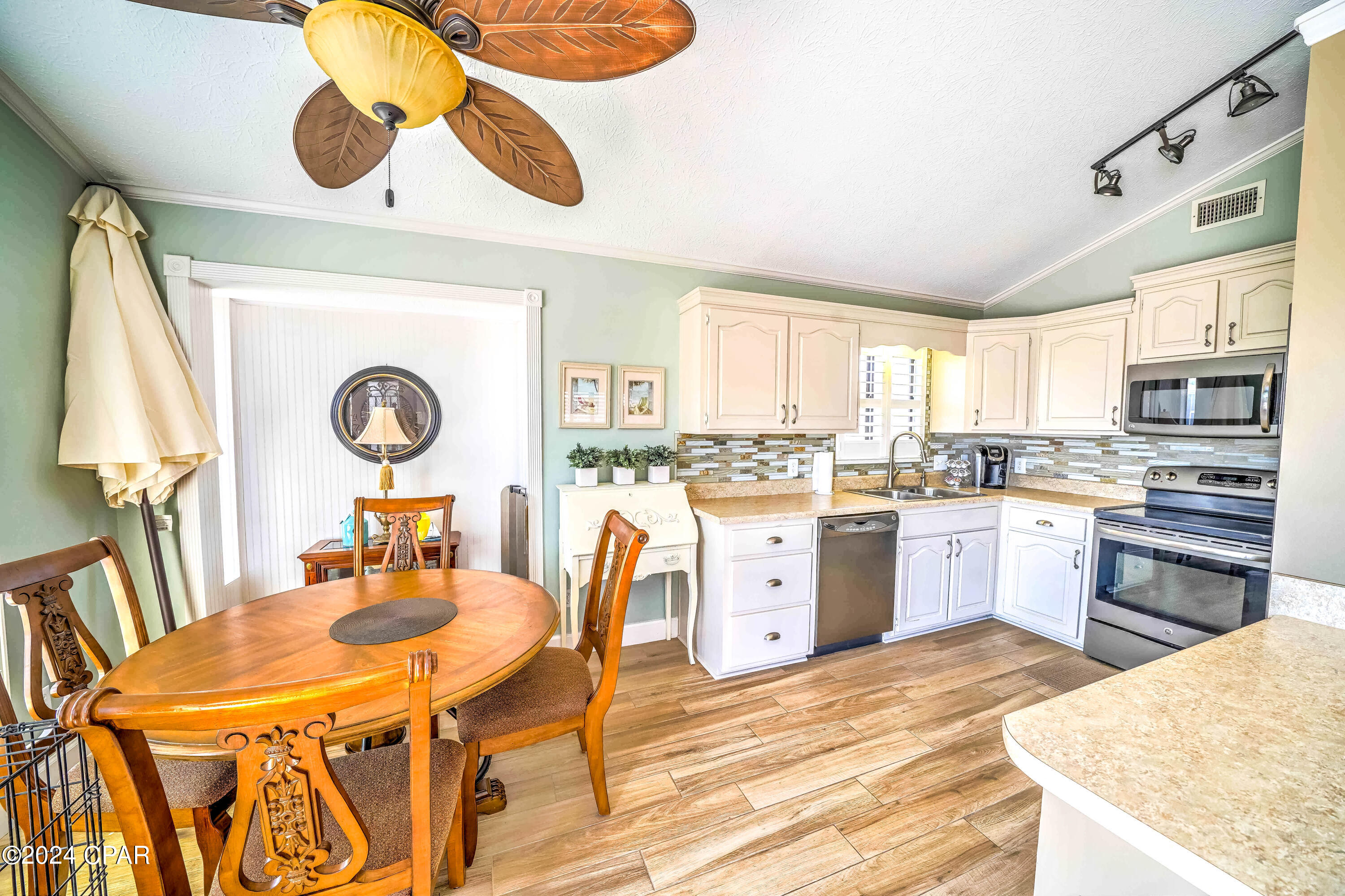 Venture Out Travel Trail - Residential