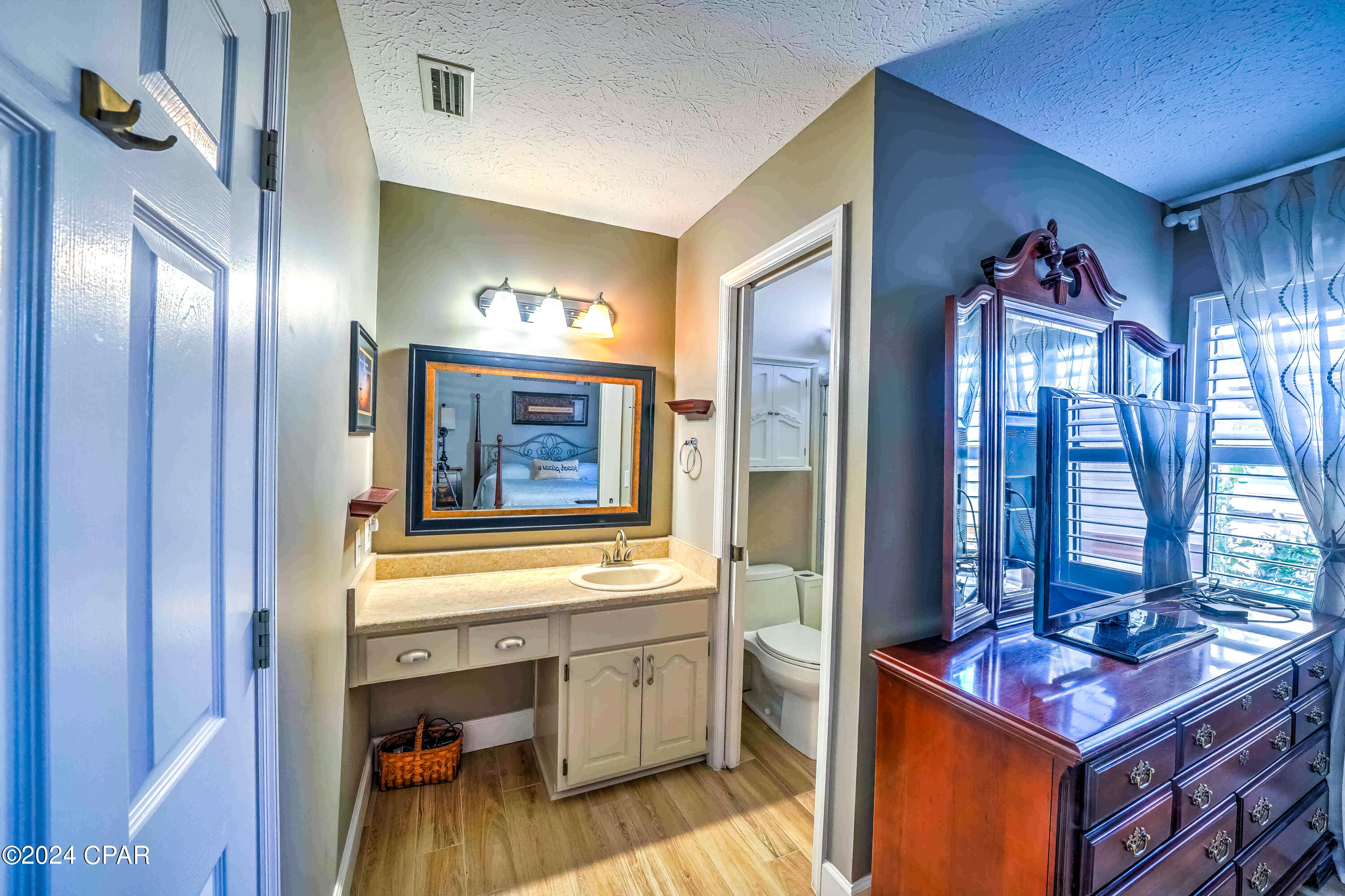Venture Out Travel Trail - Residential