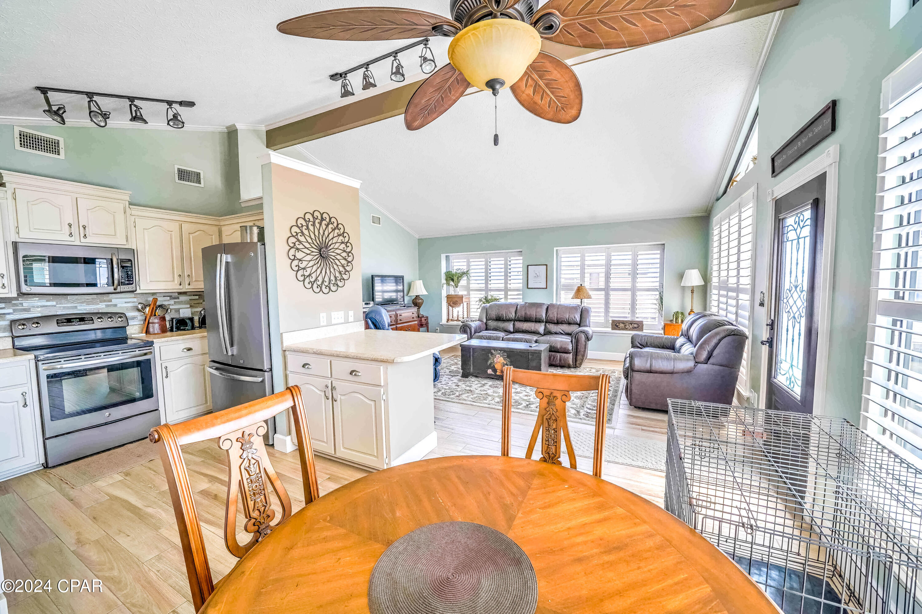 Venture Out Travel Trail - Residential