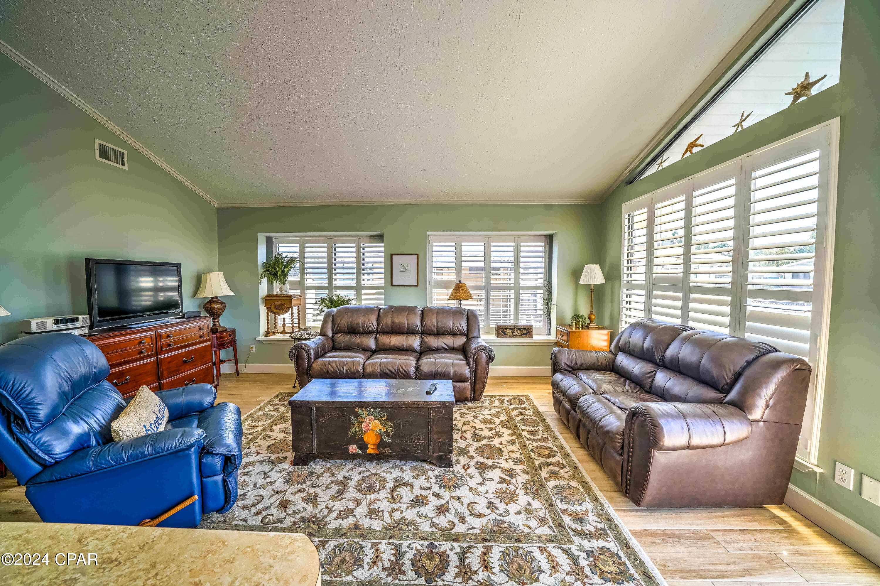 Venture Out Travel Trail - Residential