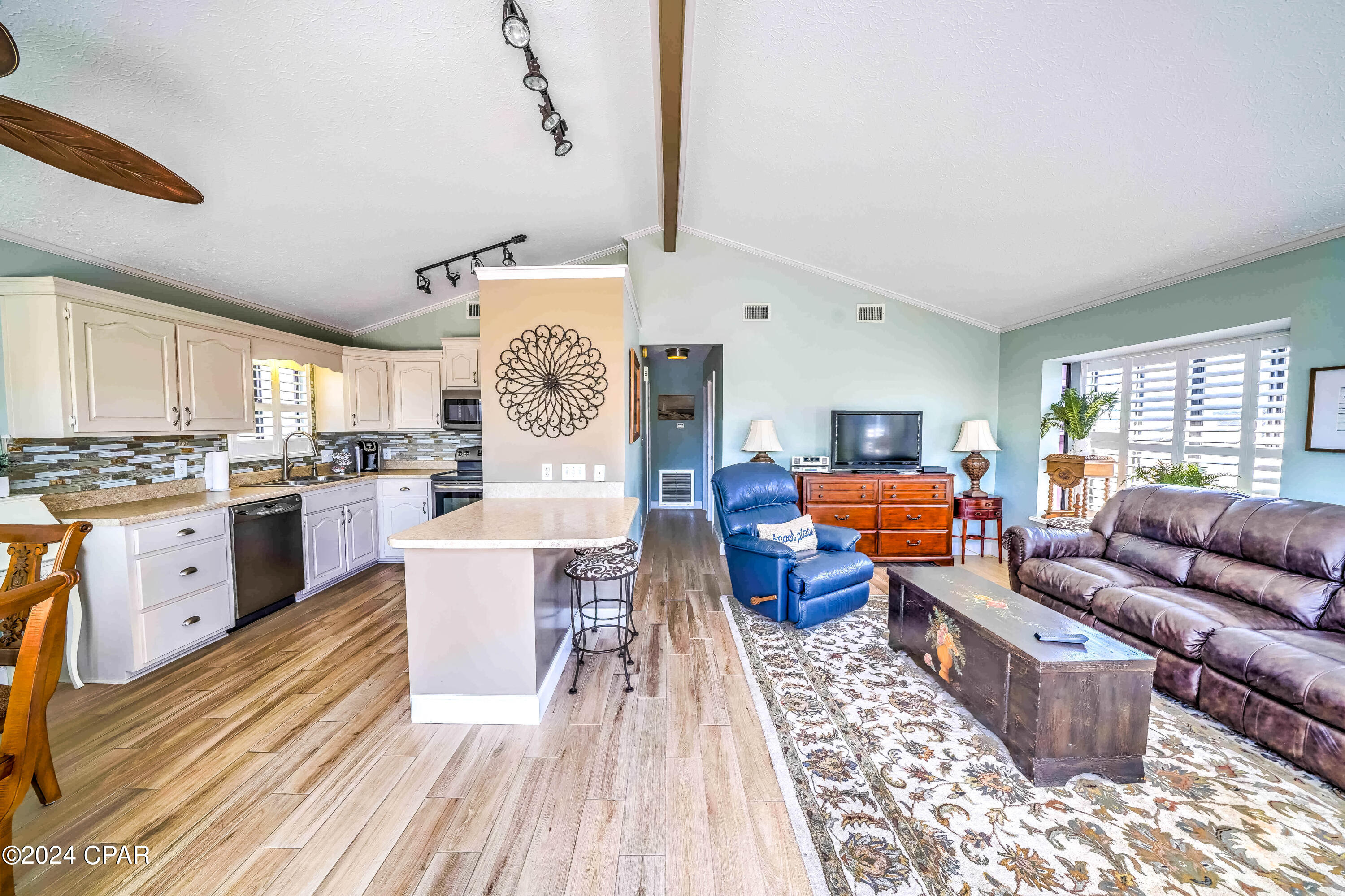 Venture Out Travel Trail - Residential