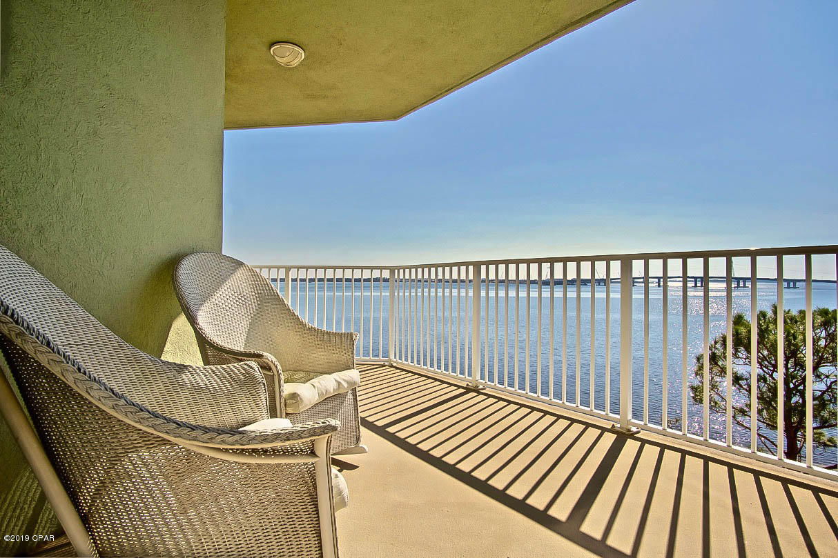 Hibiscus By The Bay - Residential