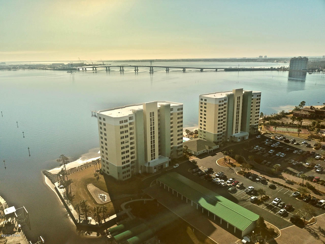 Hibiscus By The Bay - Residential