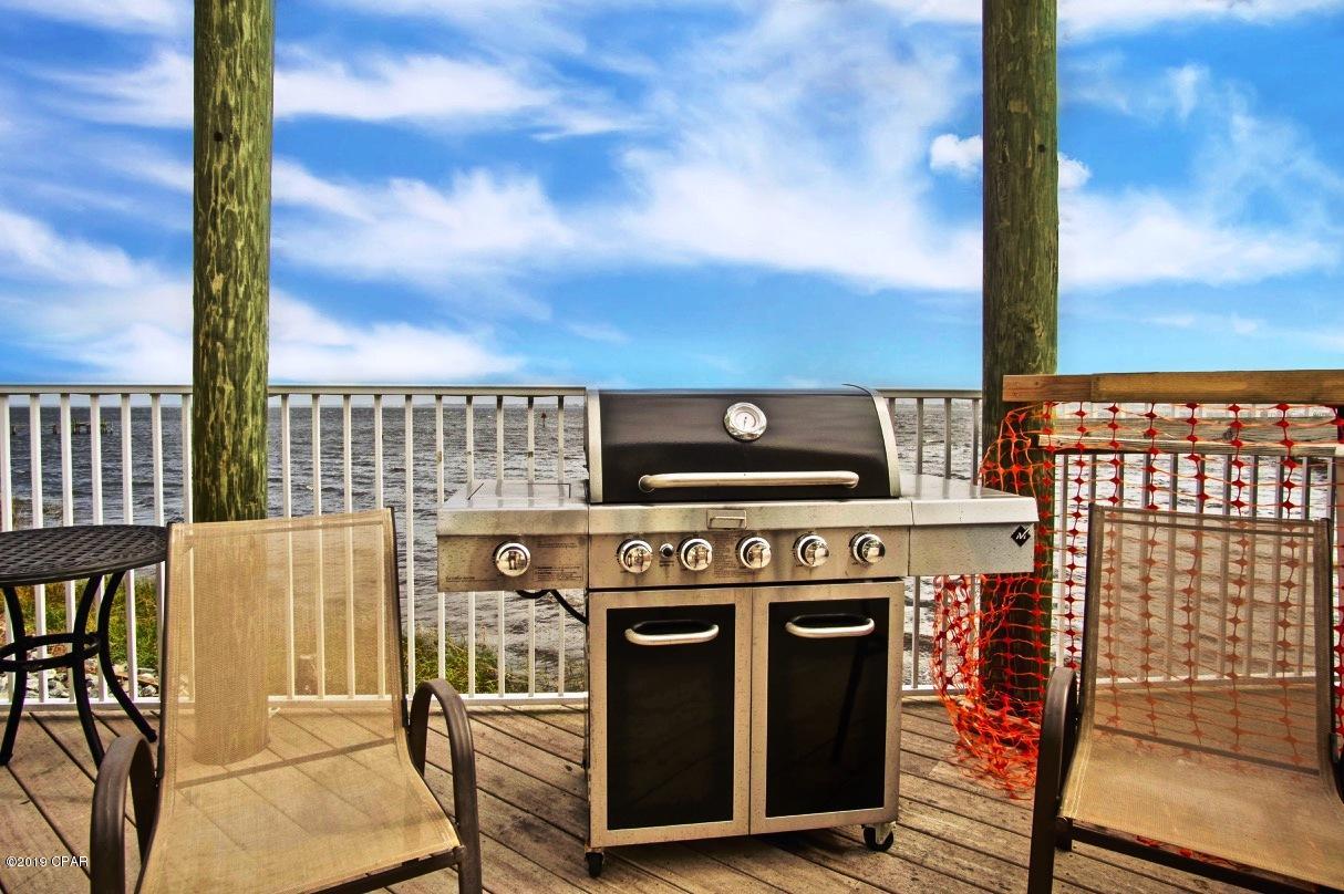 Hibiscus By The Bay - Residential