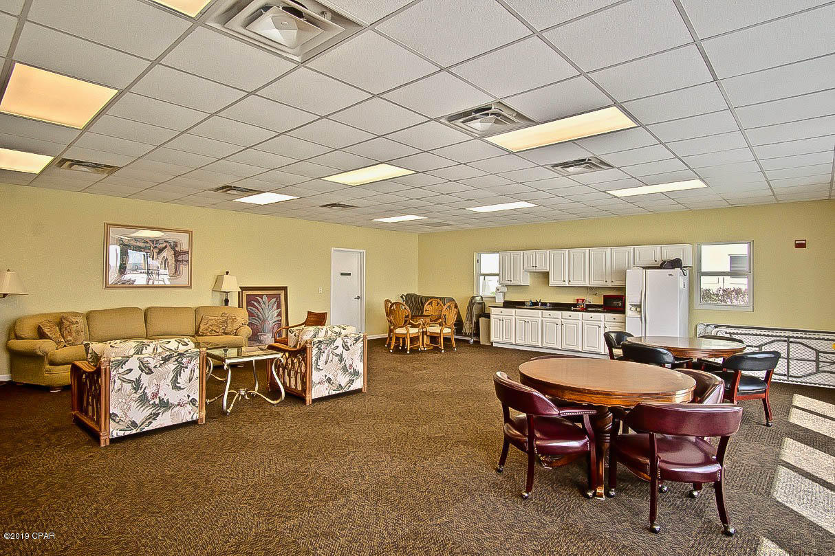 Hibiscus By The Bay - Residential