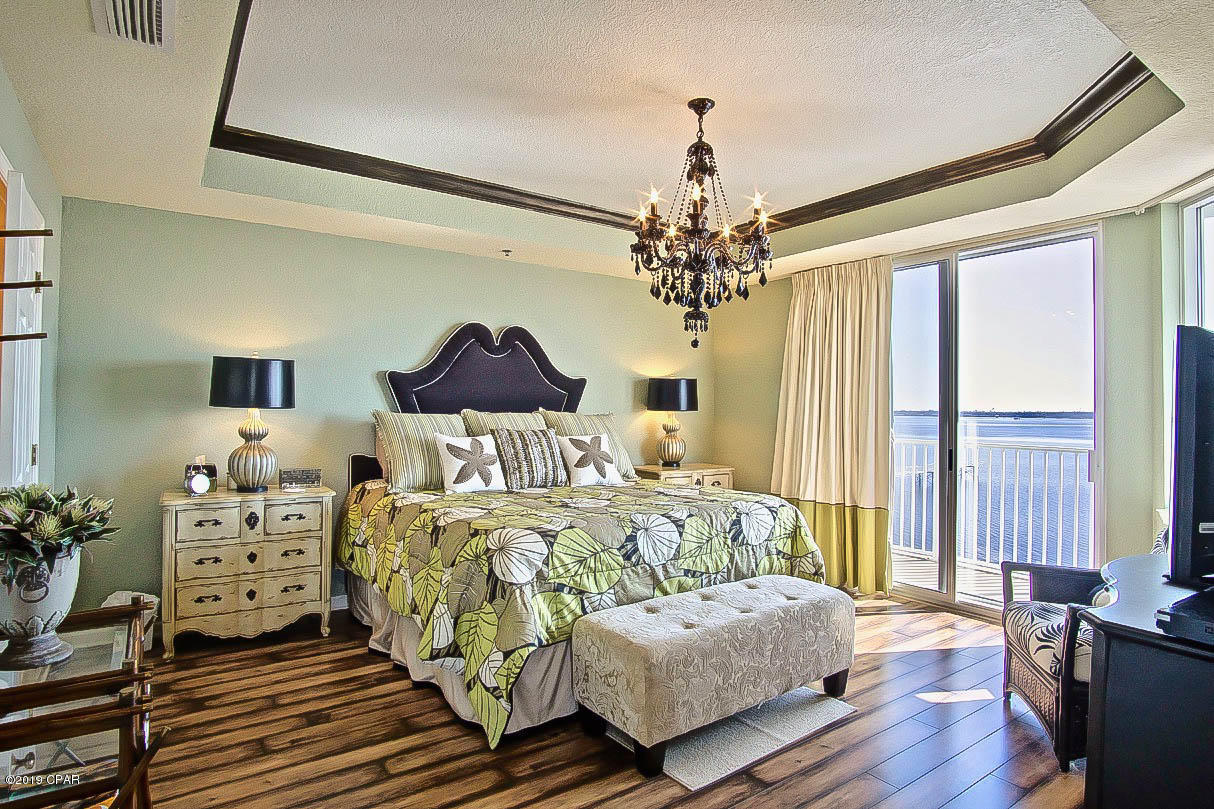 Hibiscus By The Bay - Residential