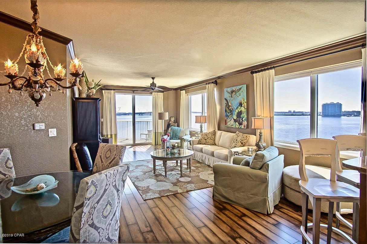 Hibiscus By The Bay - Residential