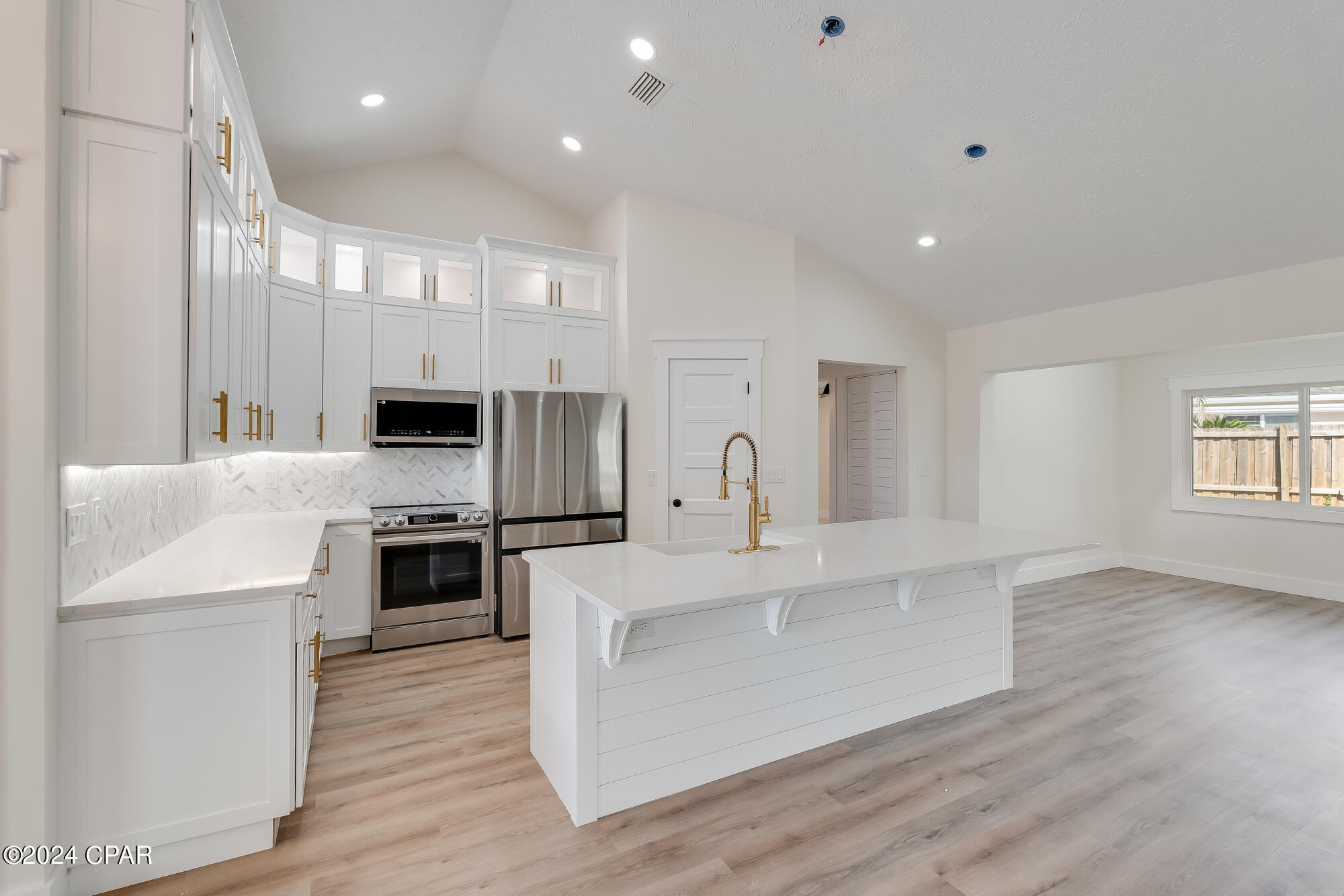 Seaclusion Beach - Residential