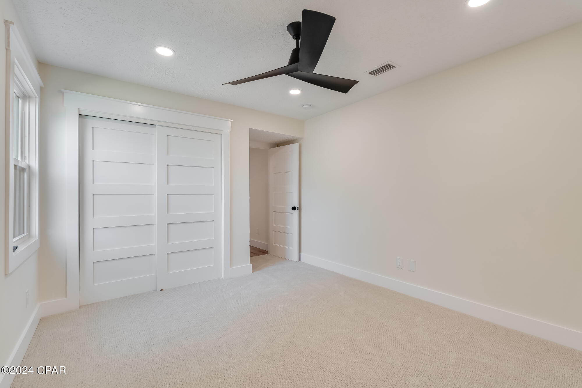 Seaclusion Beach - Residential