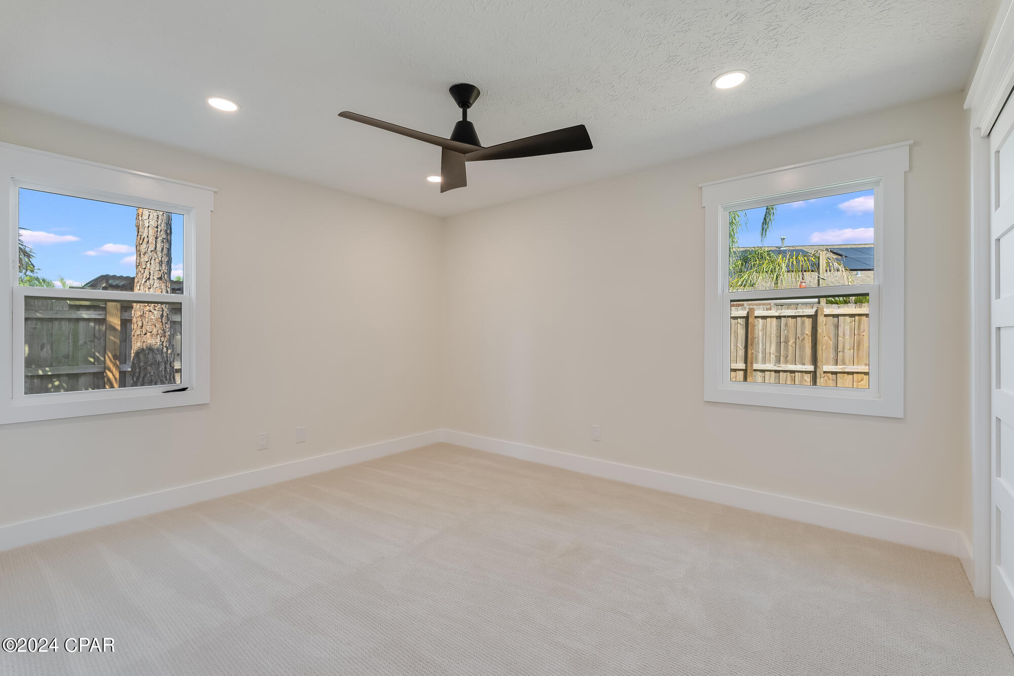 Seaclusion Beach - Residential