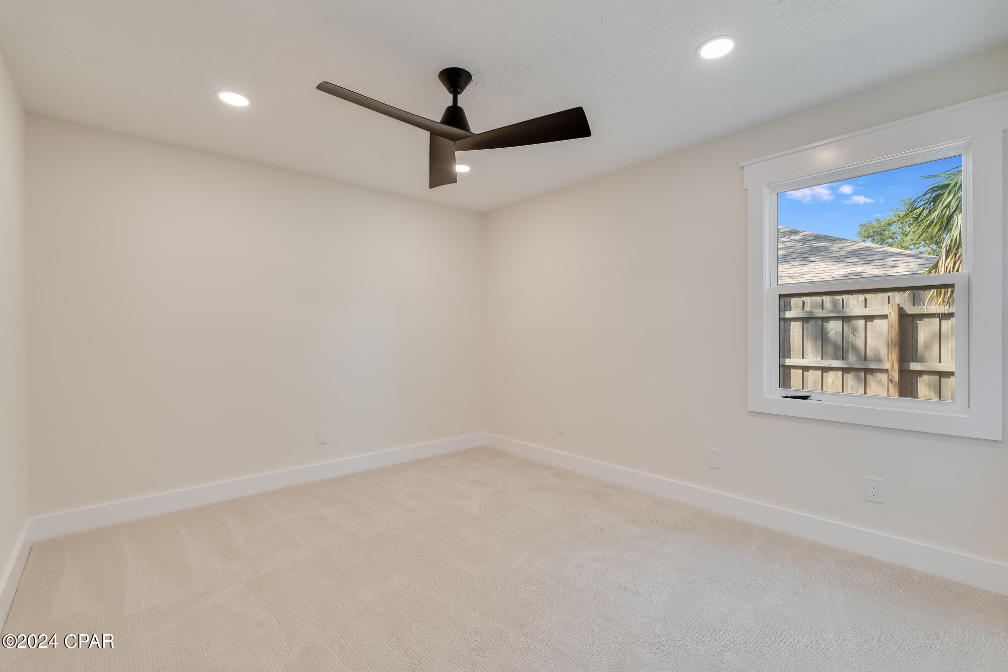 Seaclusion Beach - Residential