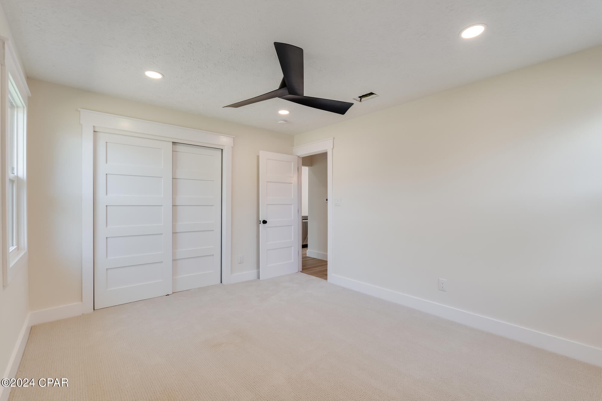 Seaclusion Beach - Residential