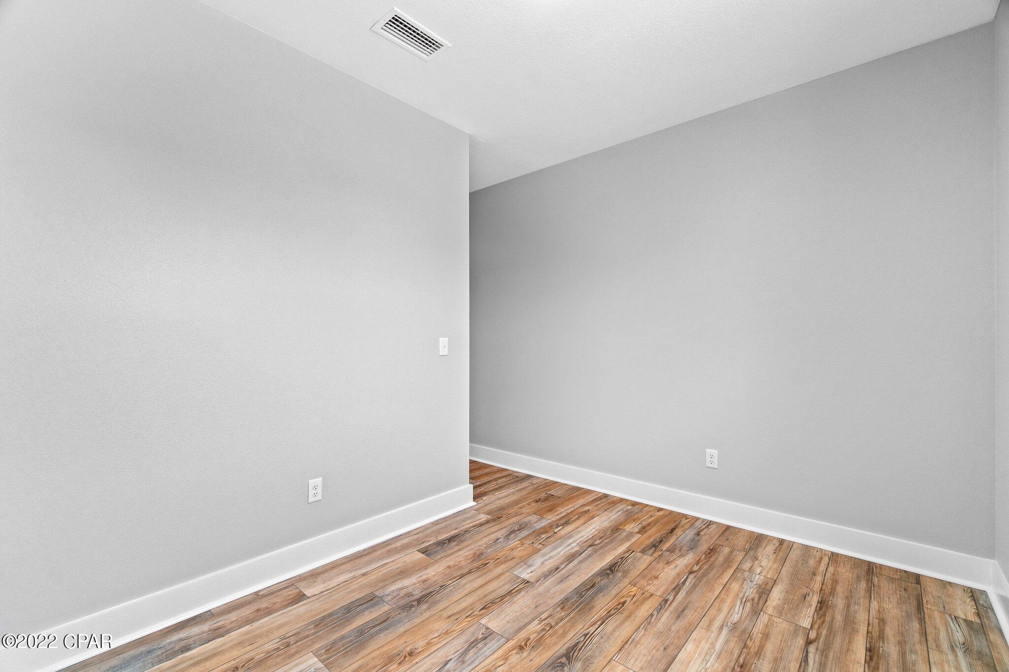 Colony Club - Residential