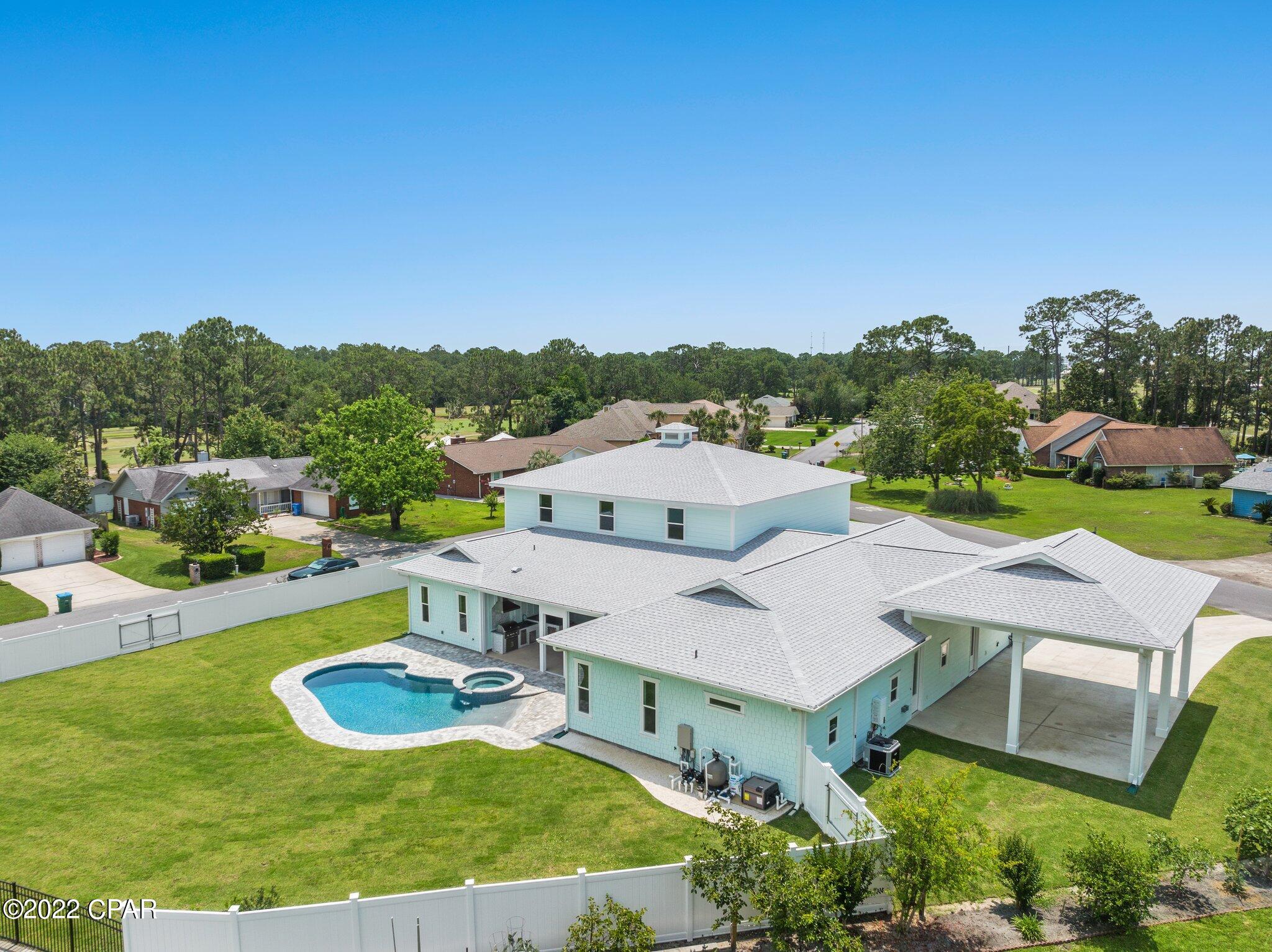 Colony Club - Residential