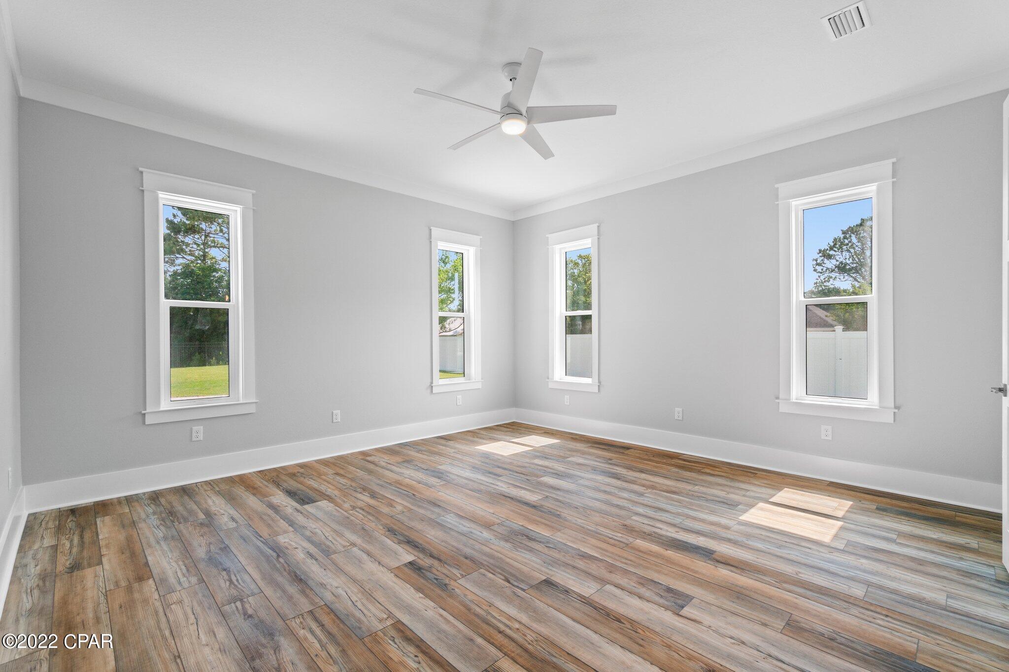 Colony Club - Residential