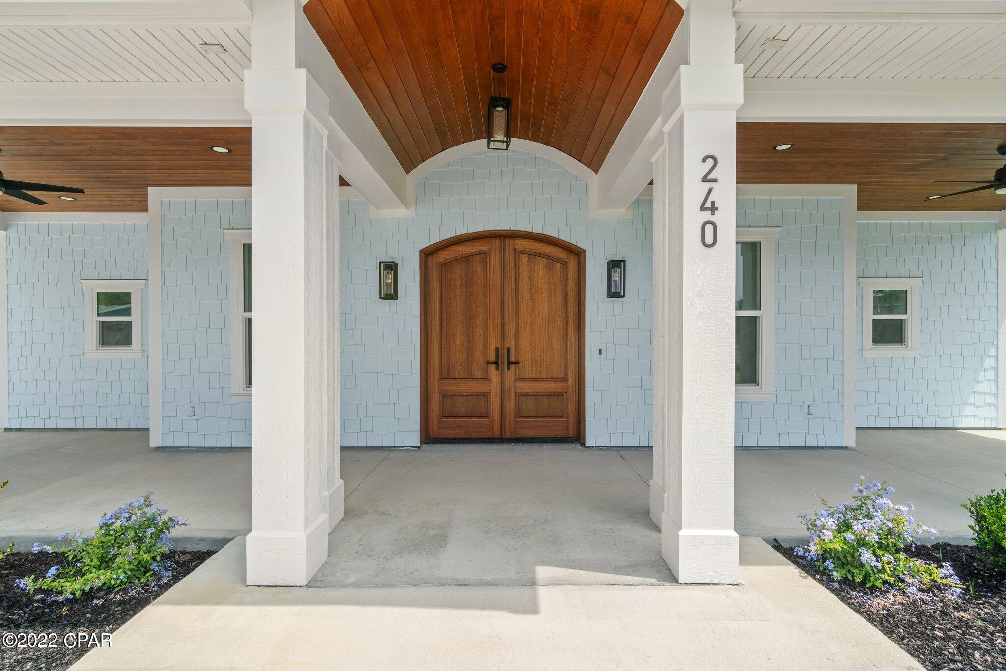 Colony Club - Residential