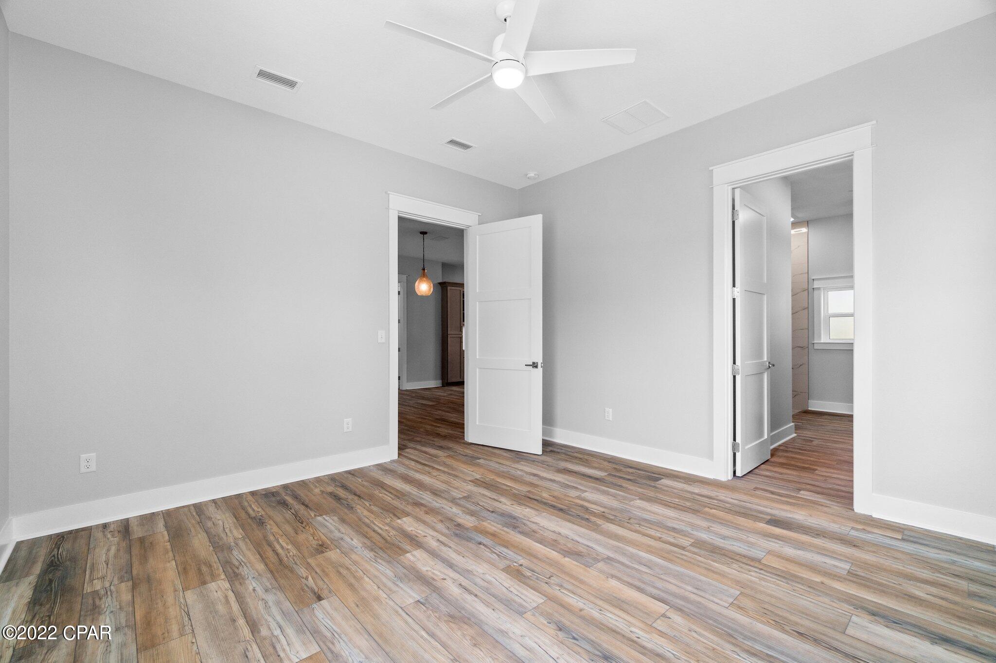 Colony Club - Residential