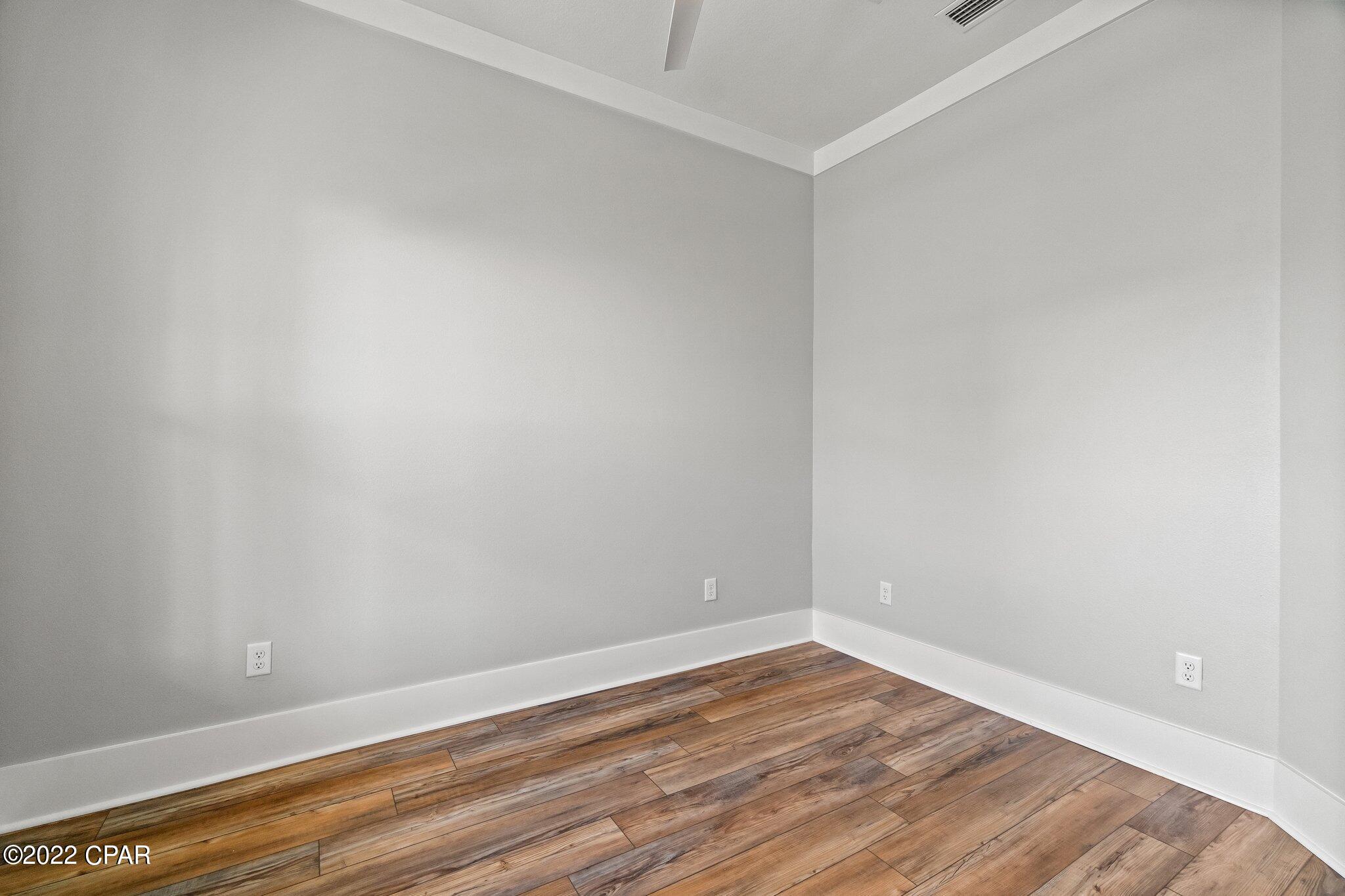 Colony Club - Residential