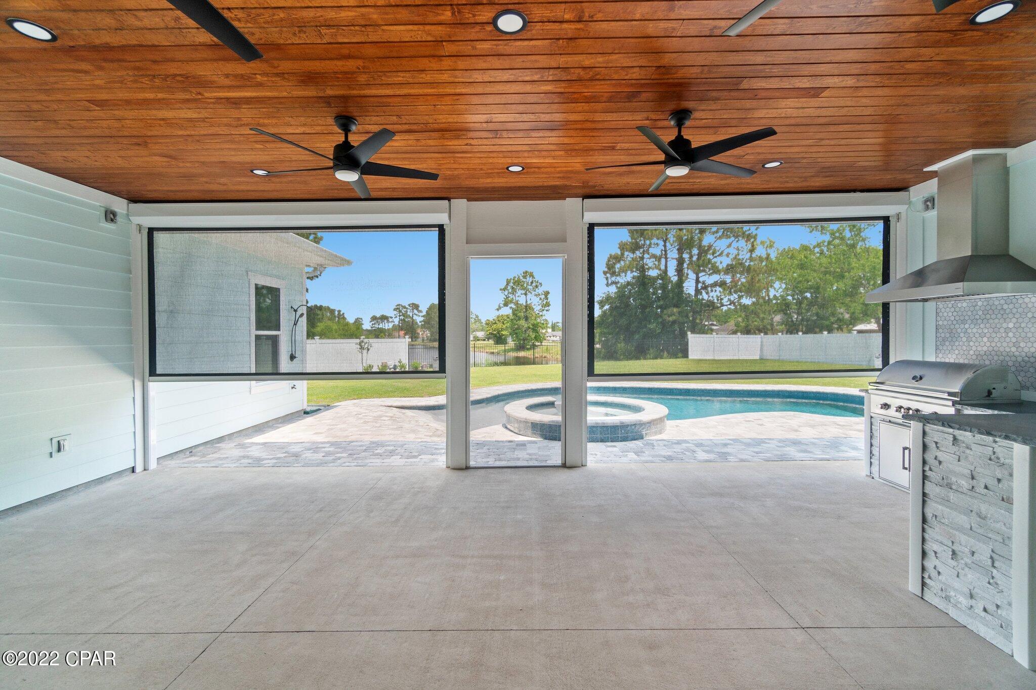 Colony Club - Residential