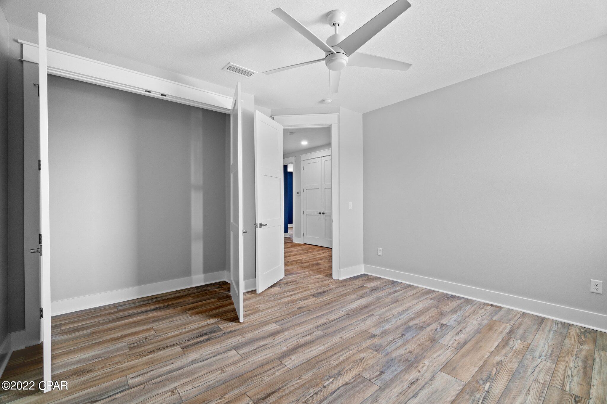 Colony Club - Residential