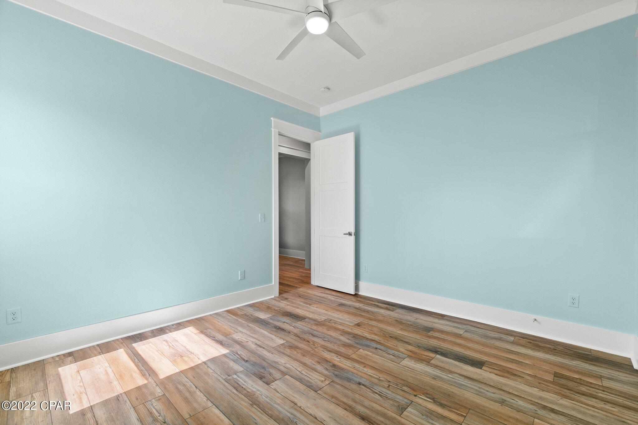 Colony Club - Residential