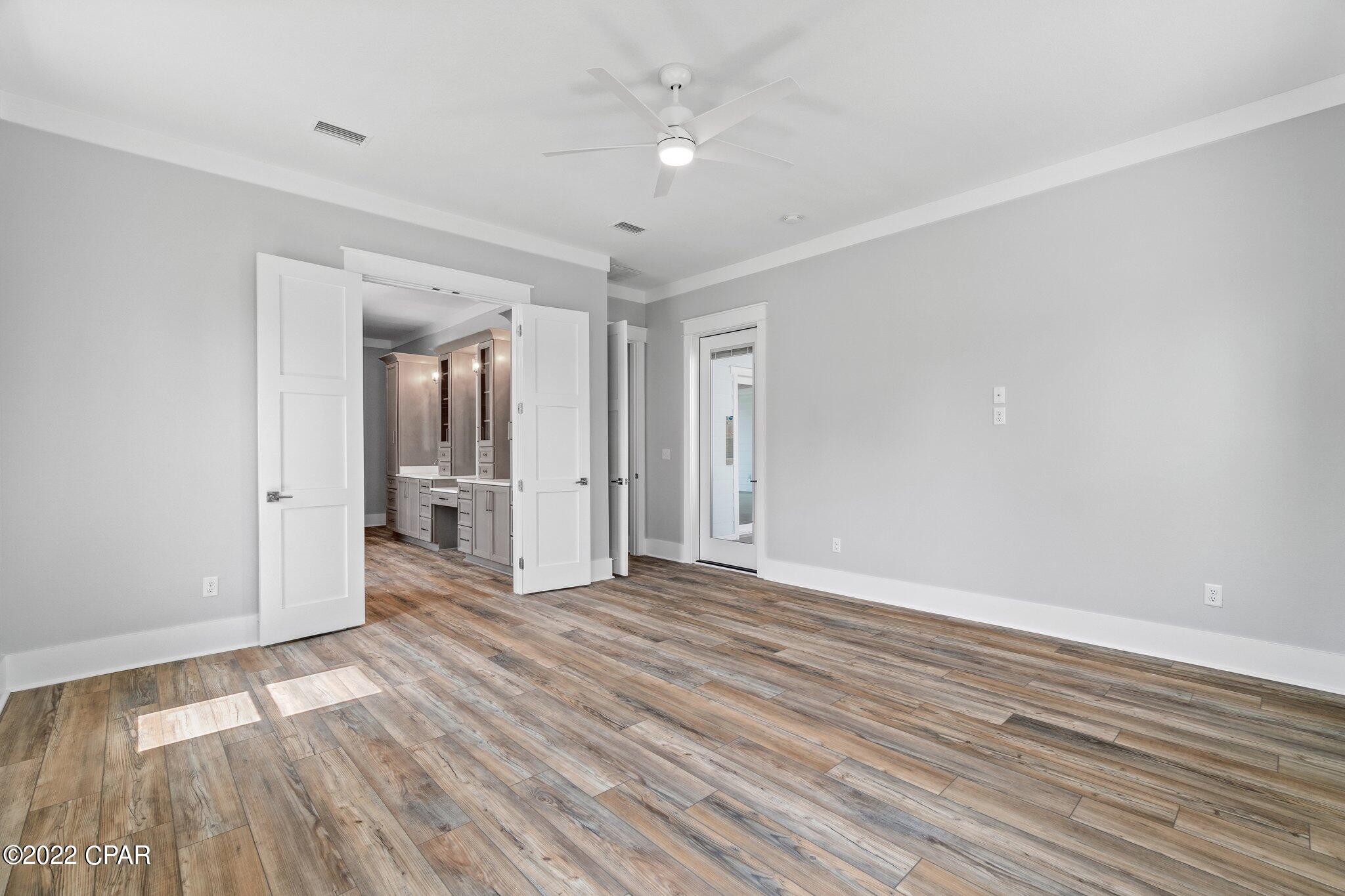 Colony Club - Residential