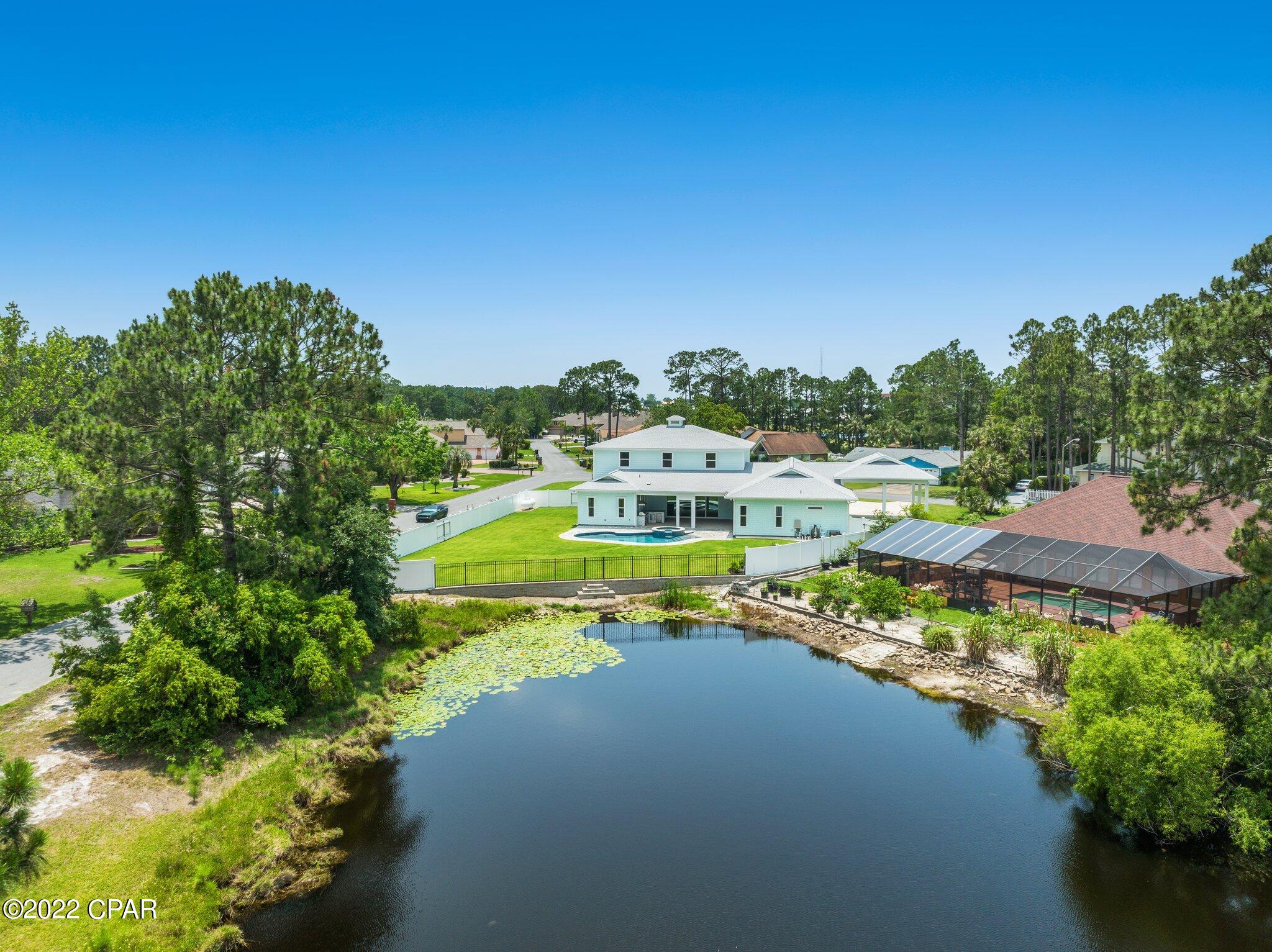 Colony Club - Residential