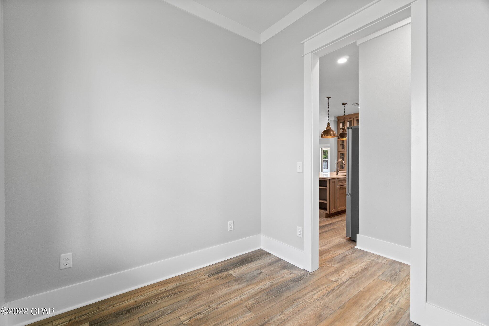 Colony Club - Residential