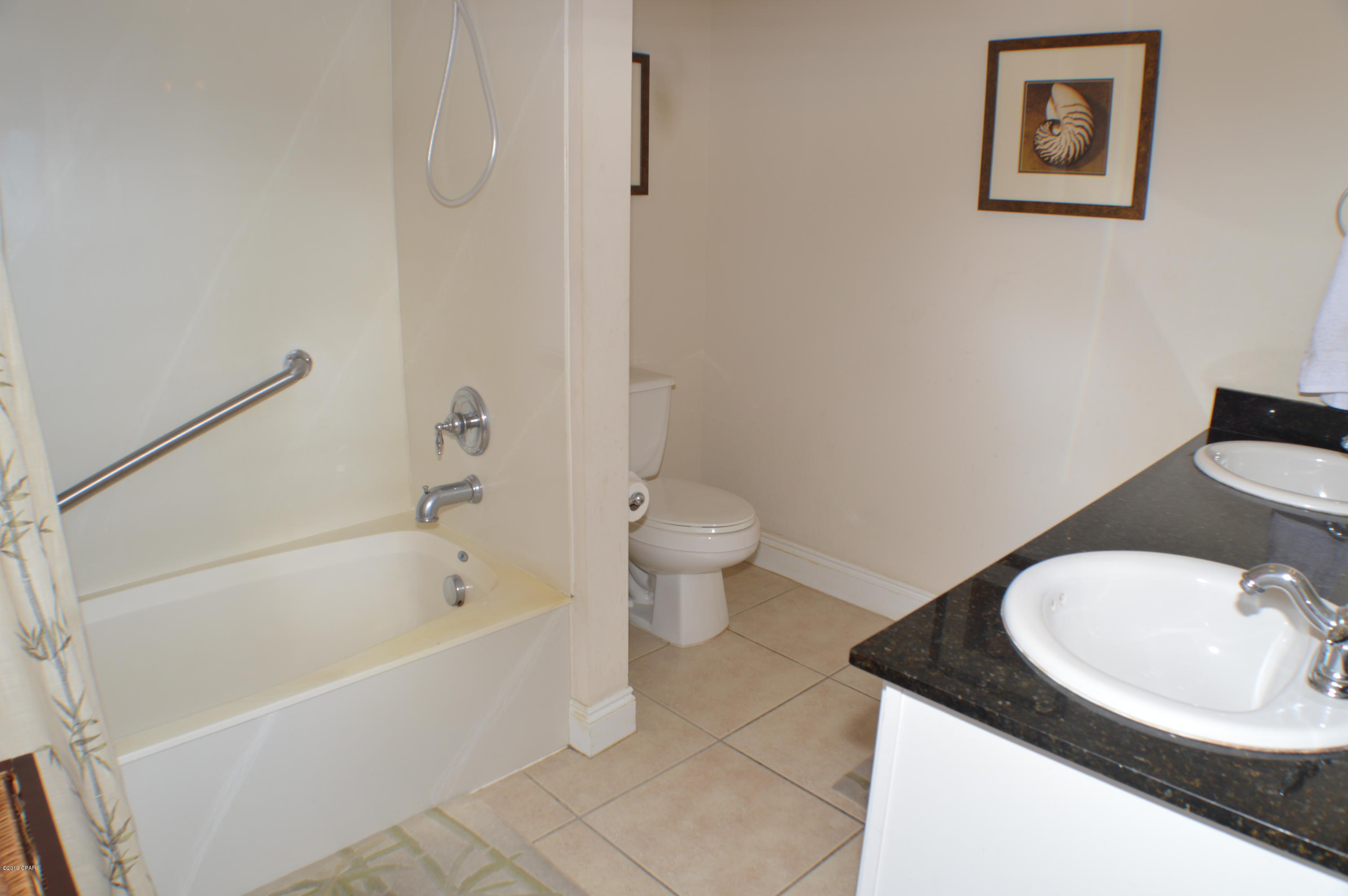 Calypso Towers II - Residential