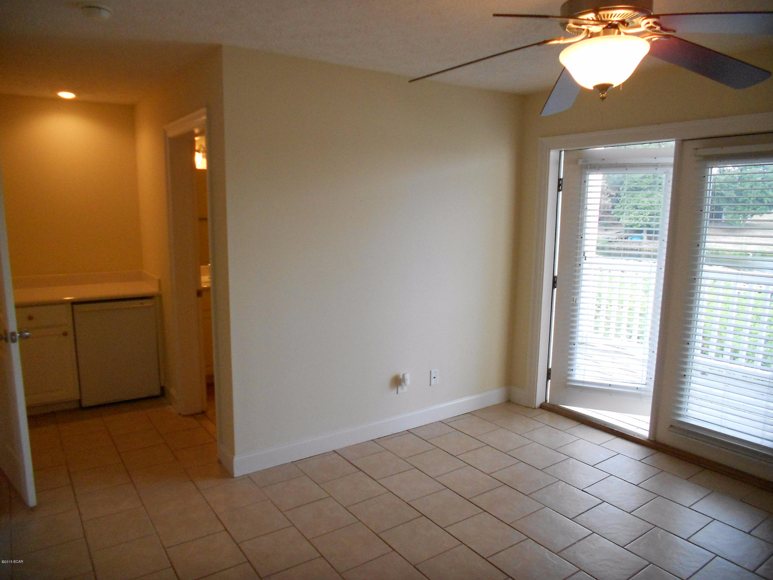 Laguna Beach Estates 9th Add - Residential