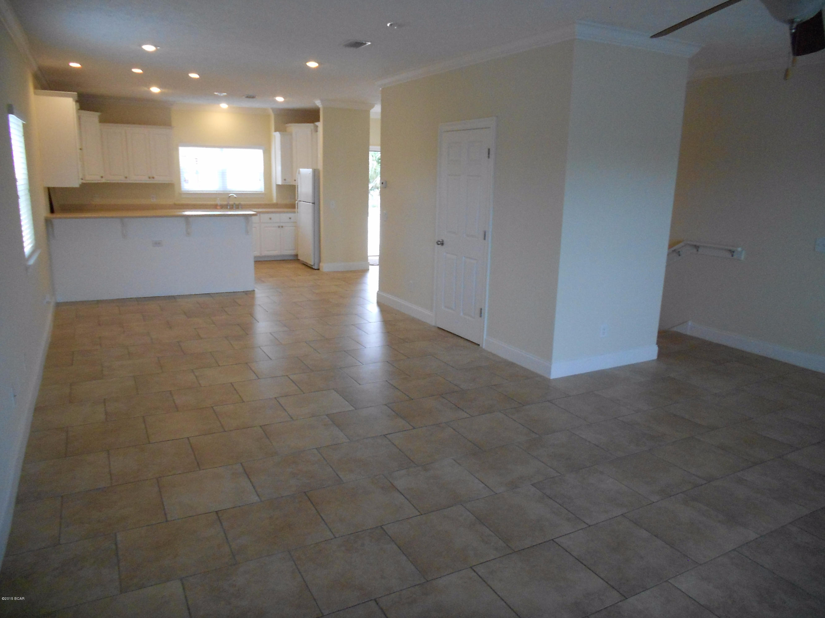 Laguna Beach Estates 9th Add - Residential