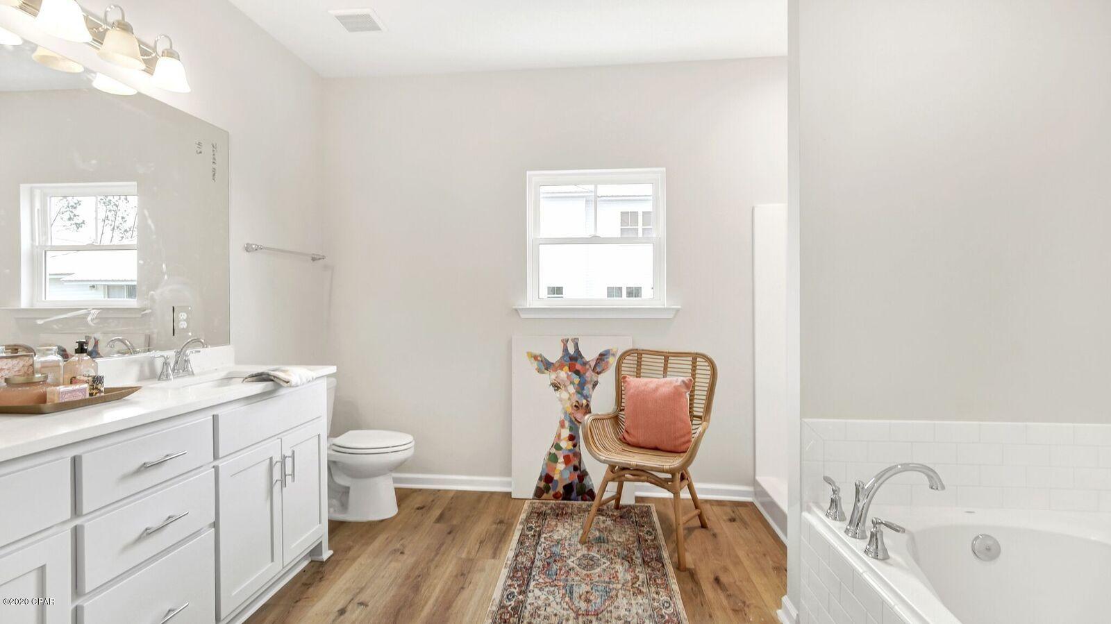 Osprey Pointe at Powell - Residential