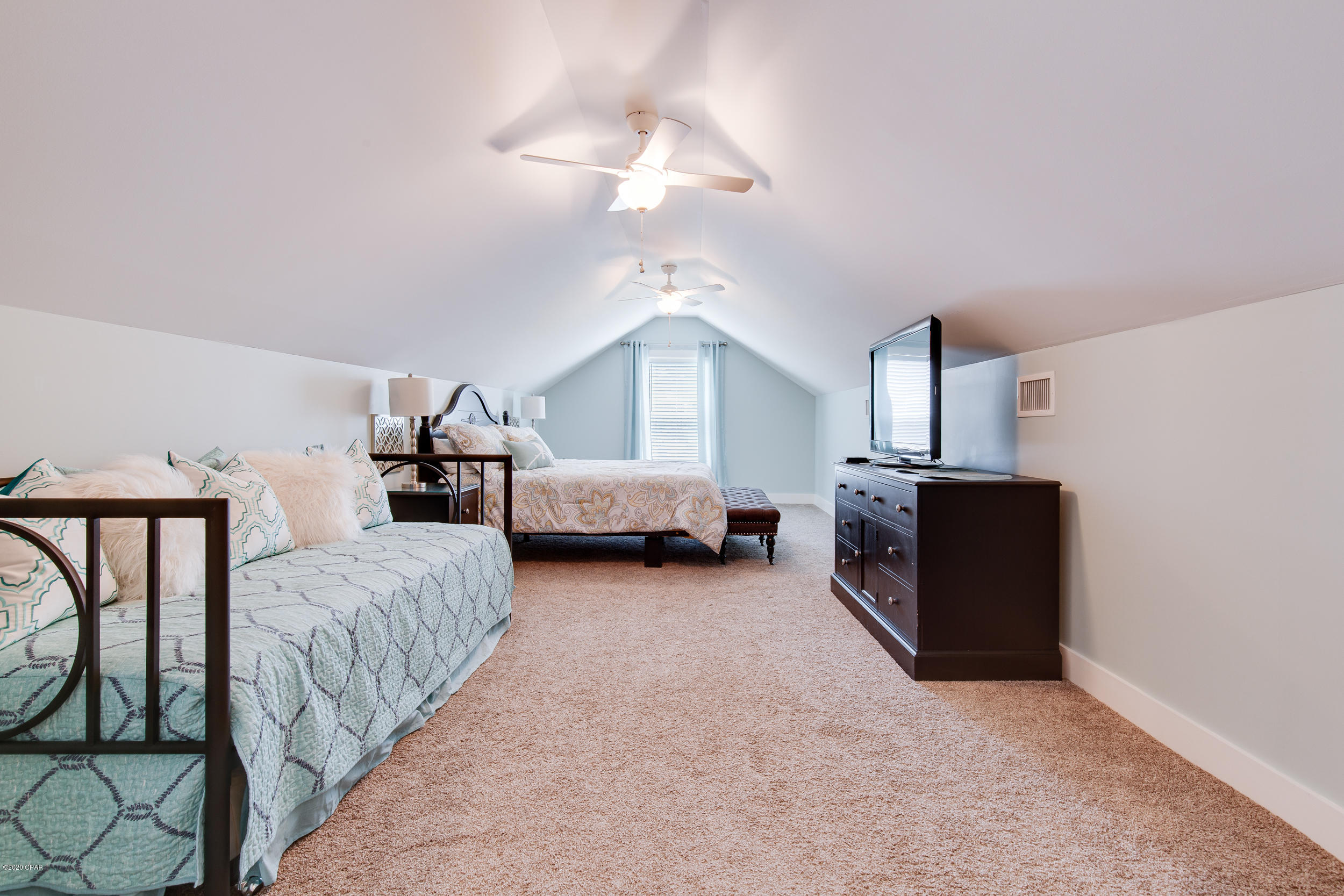 Colony Club Hrbr Ph 2 - Residential