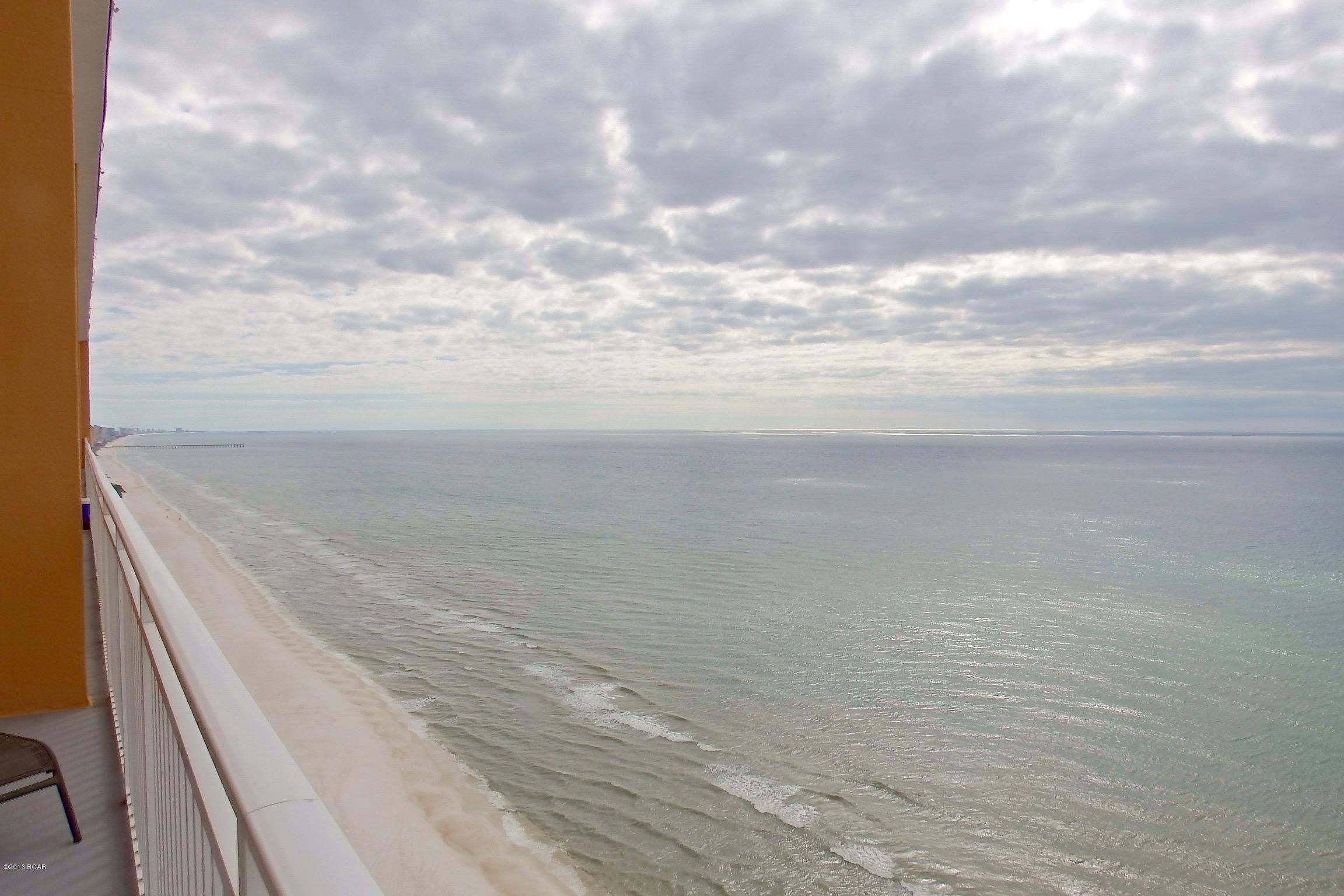 Splash Condo - Residential