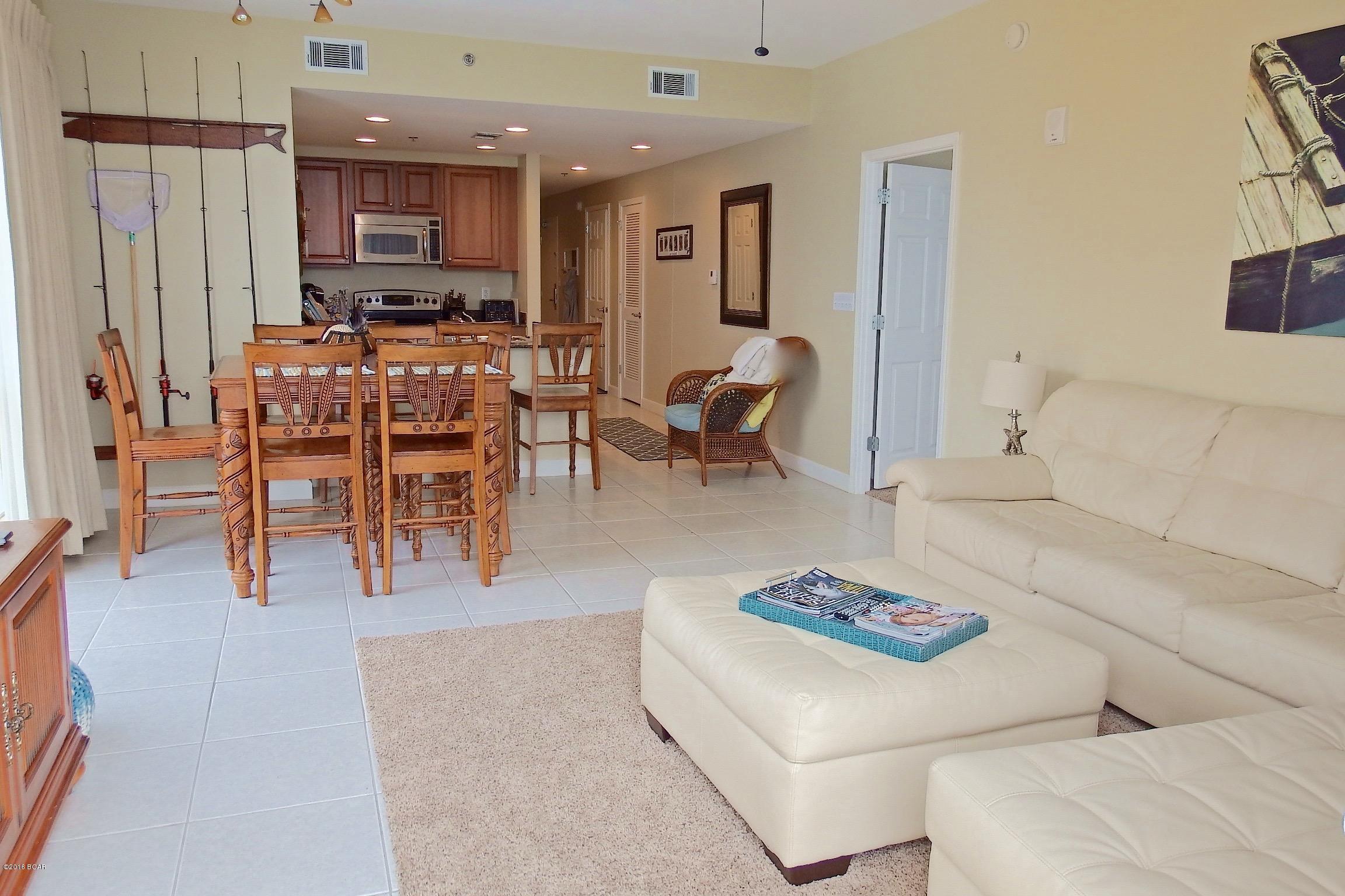 Splash Condo - Residential