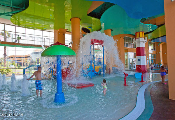 Splash Condo - Residential