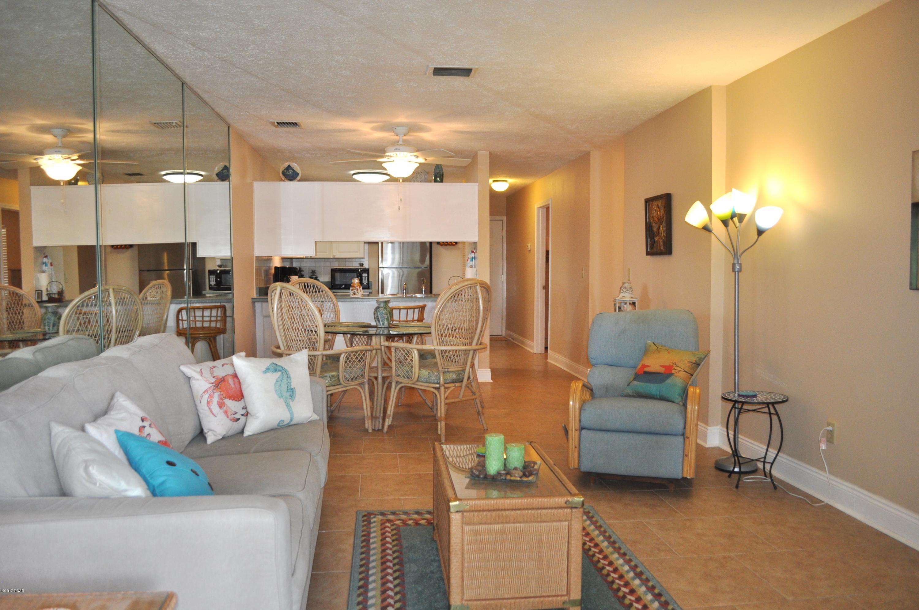 Quarter Deck Condo. - Residential