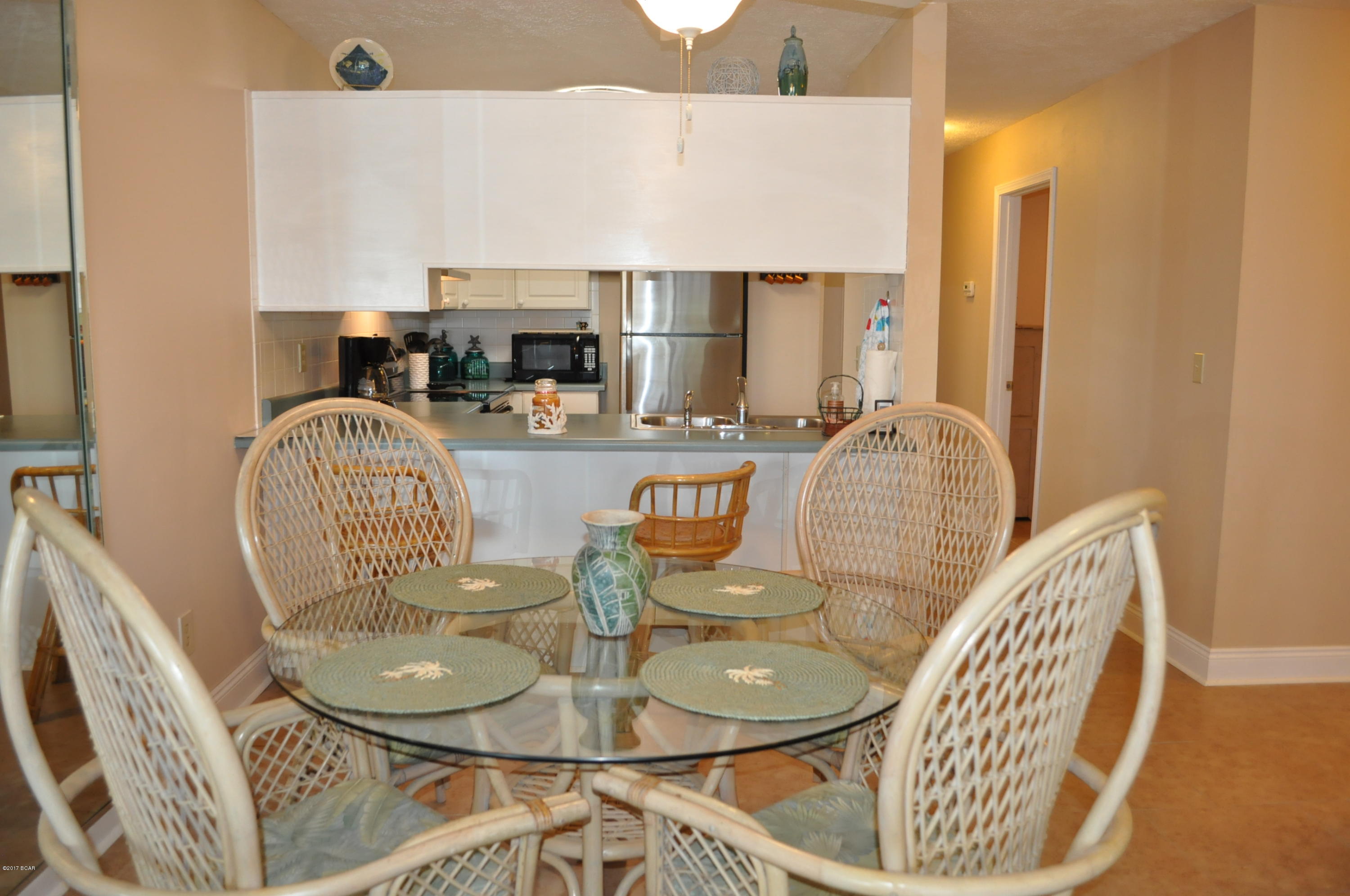 Quarter Deck Condo. - Residential