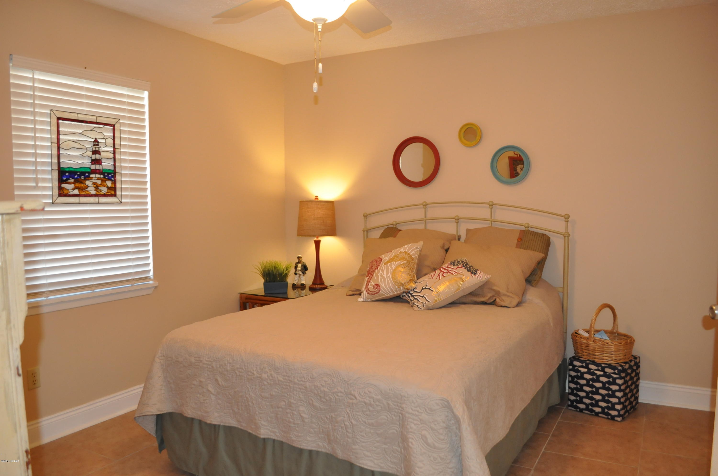 Quarter Deck Condo. - Residential