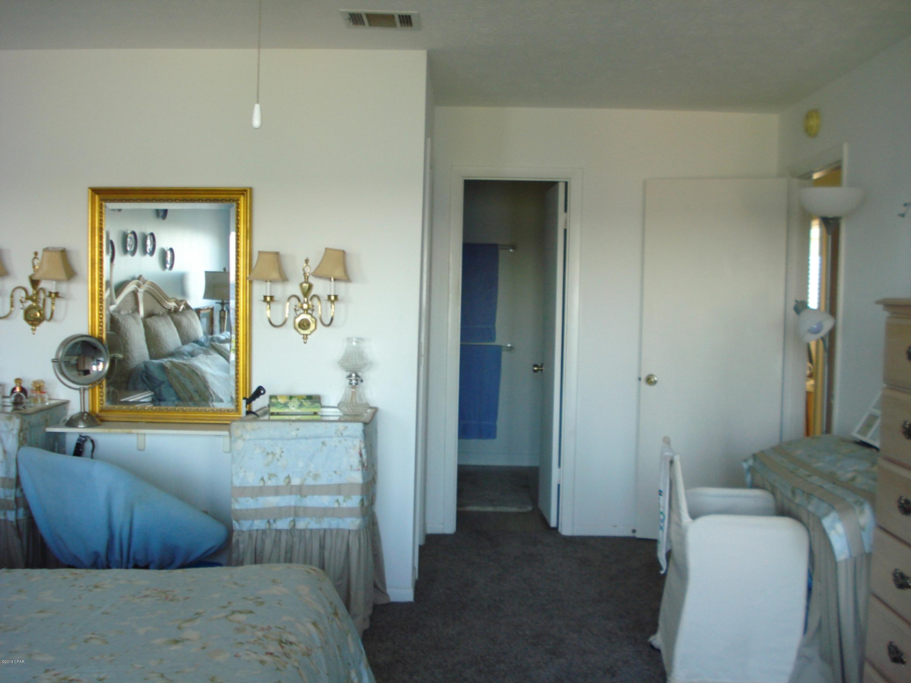 Venetian Villa - Residential