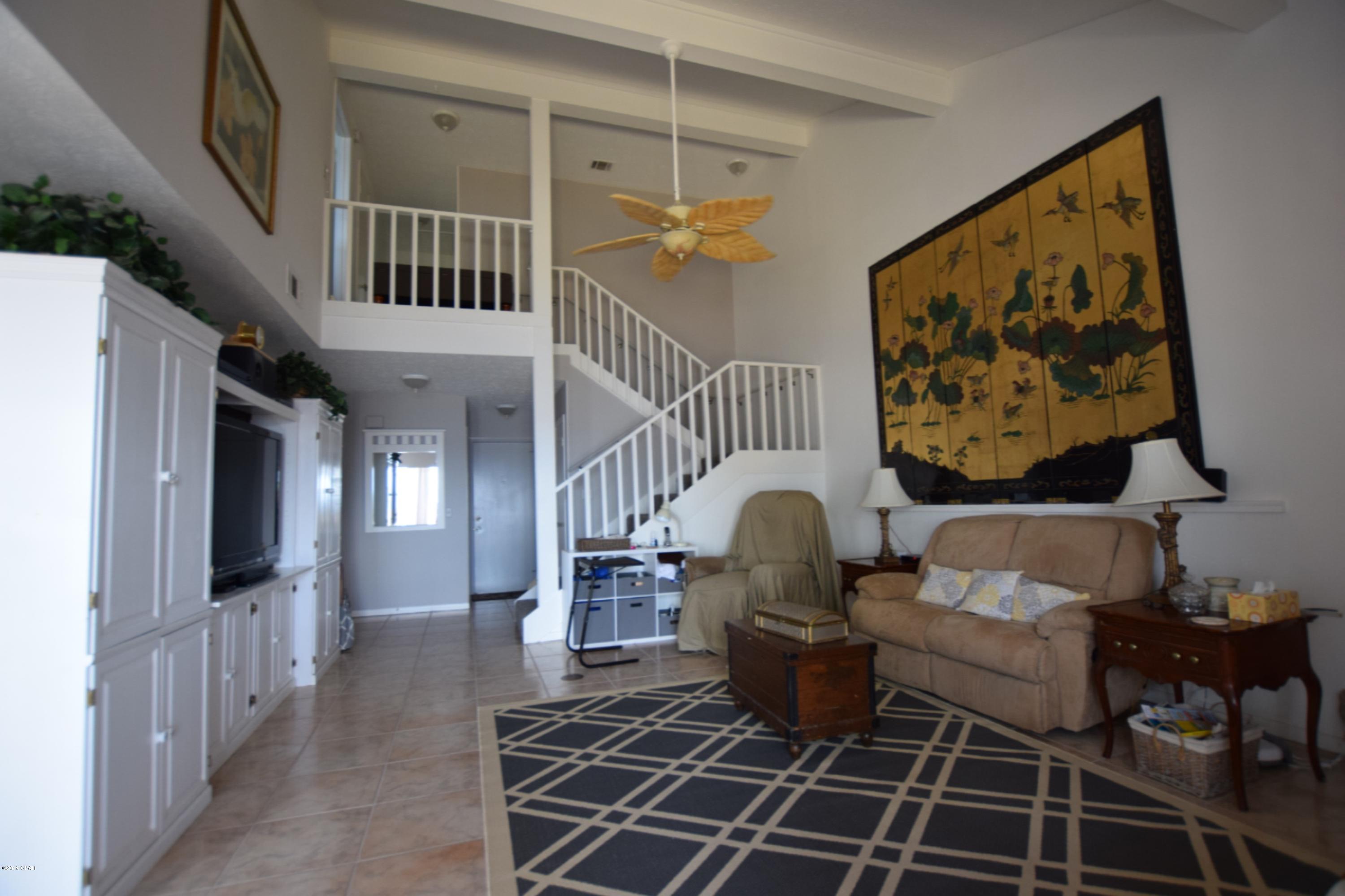 Venetian Villa - Residential