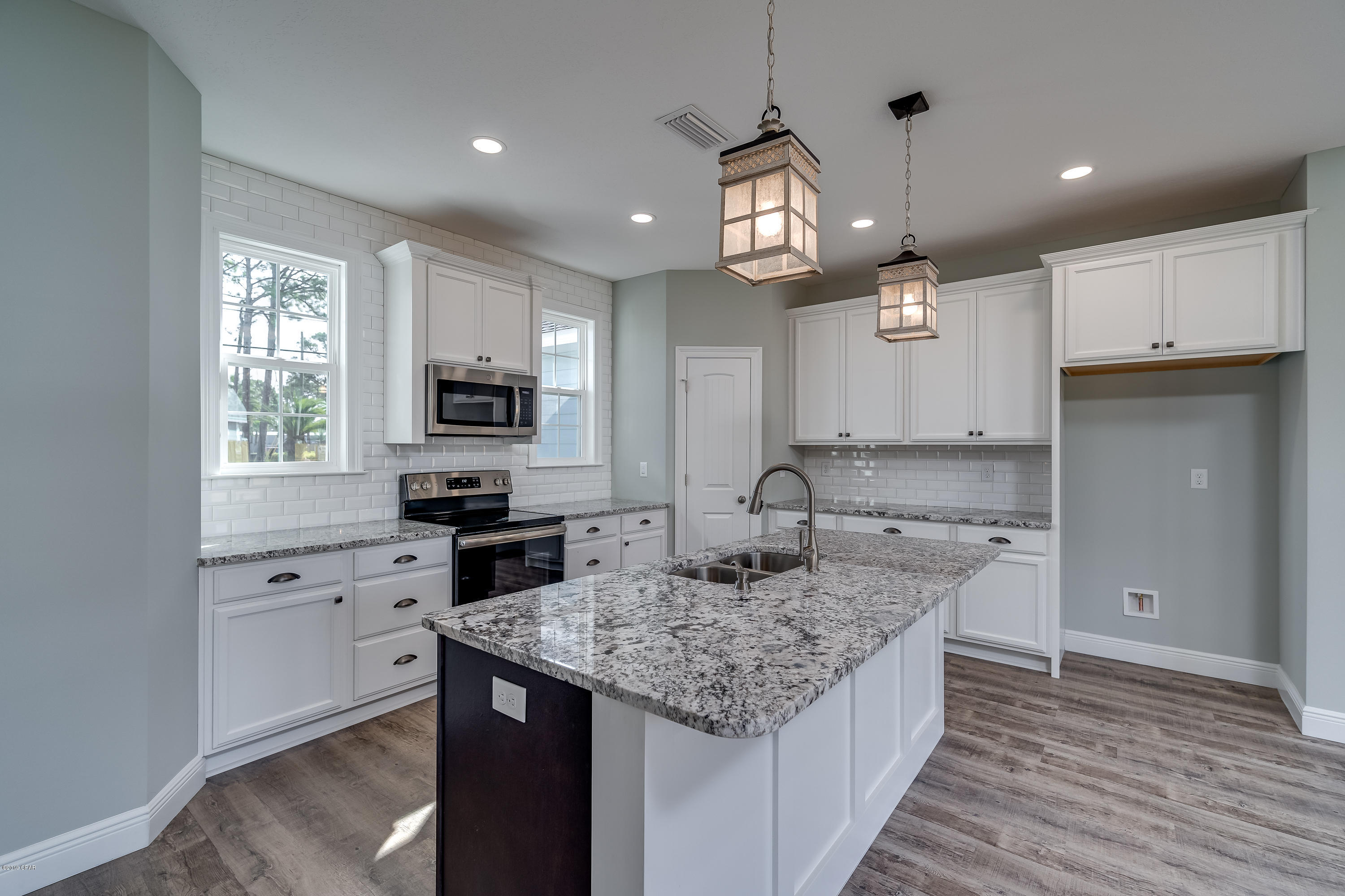 Pines 5th Add - Residential