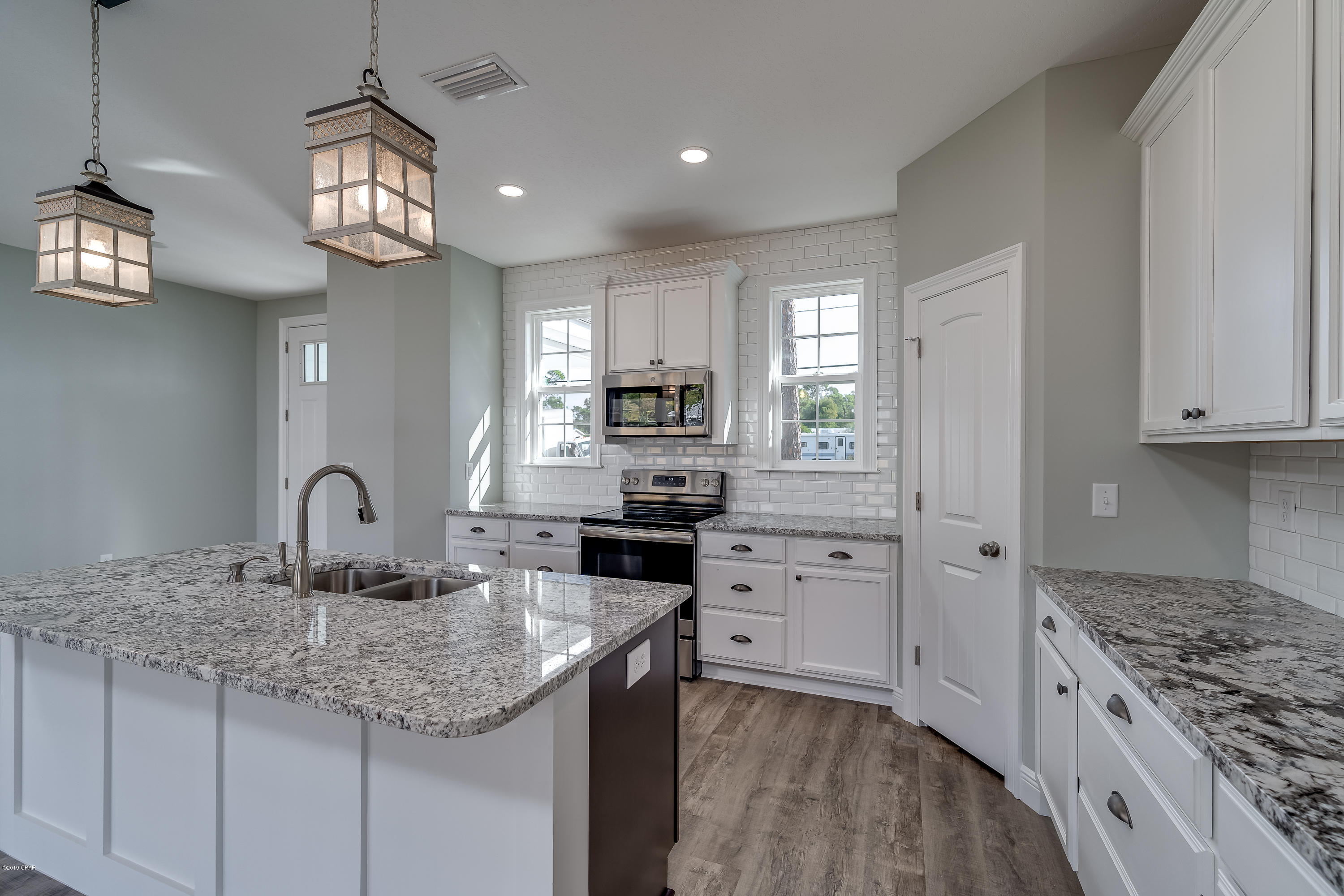 Pines 5th Add - Residential