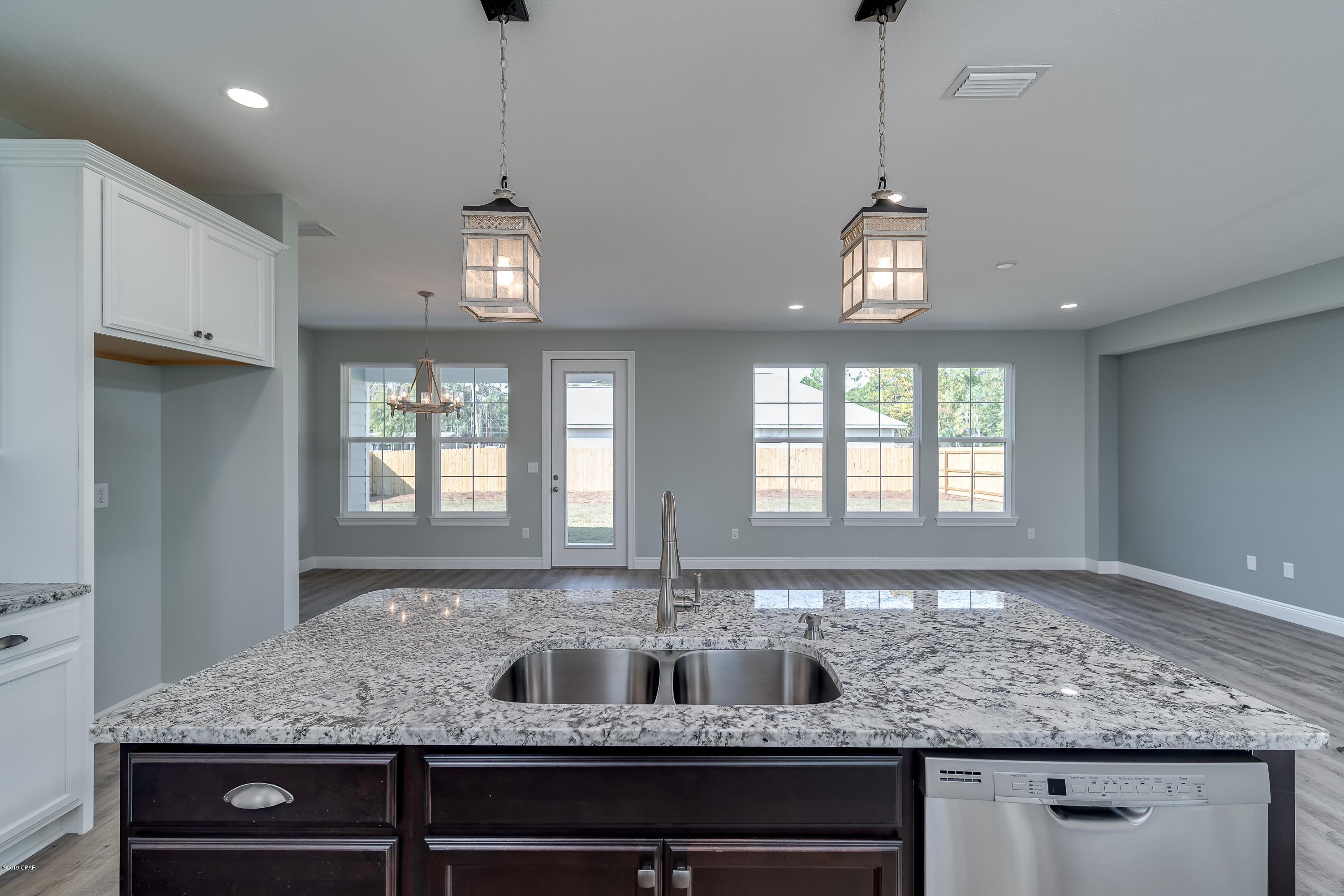 Pines 5th Add - Residential