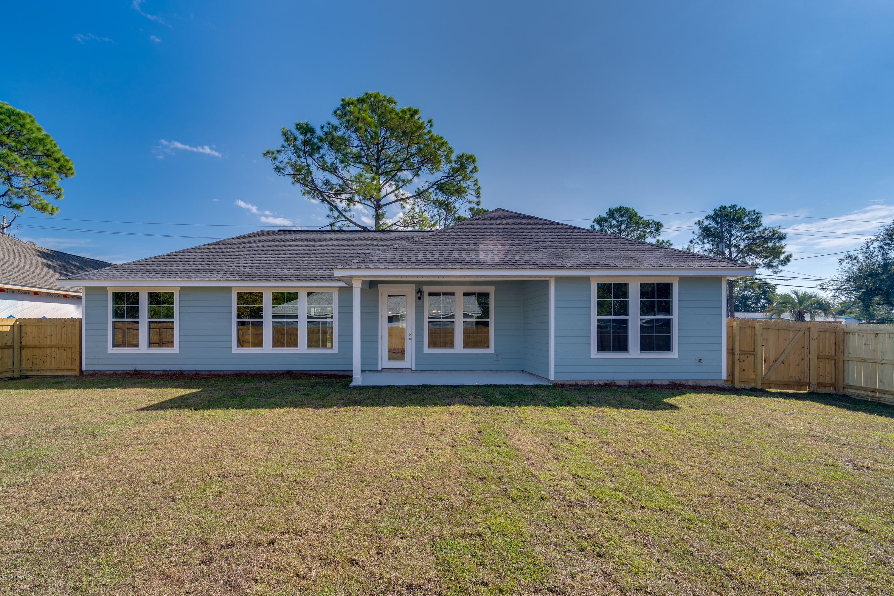 Pines 5th Add - Residential