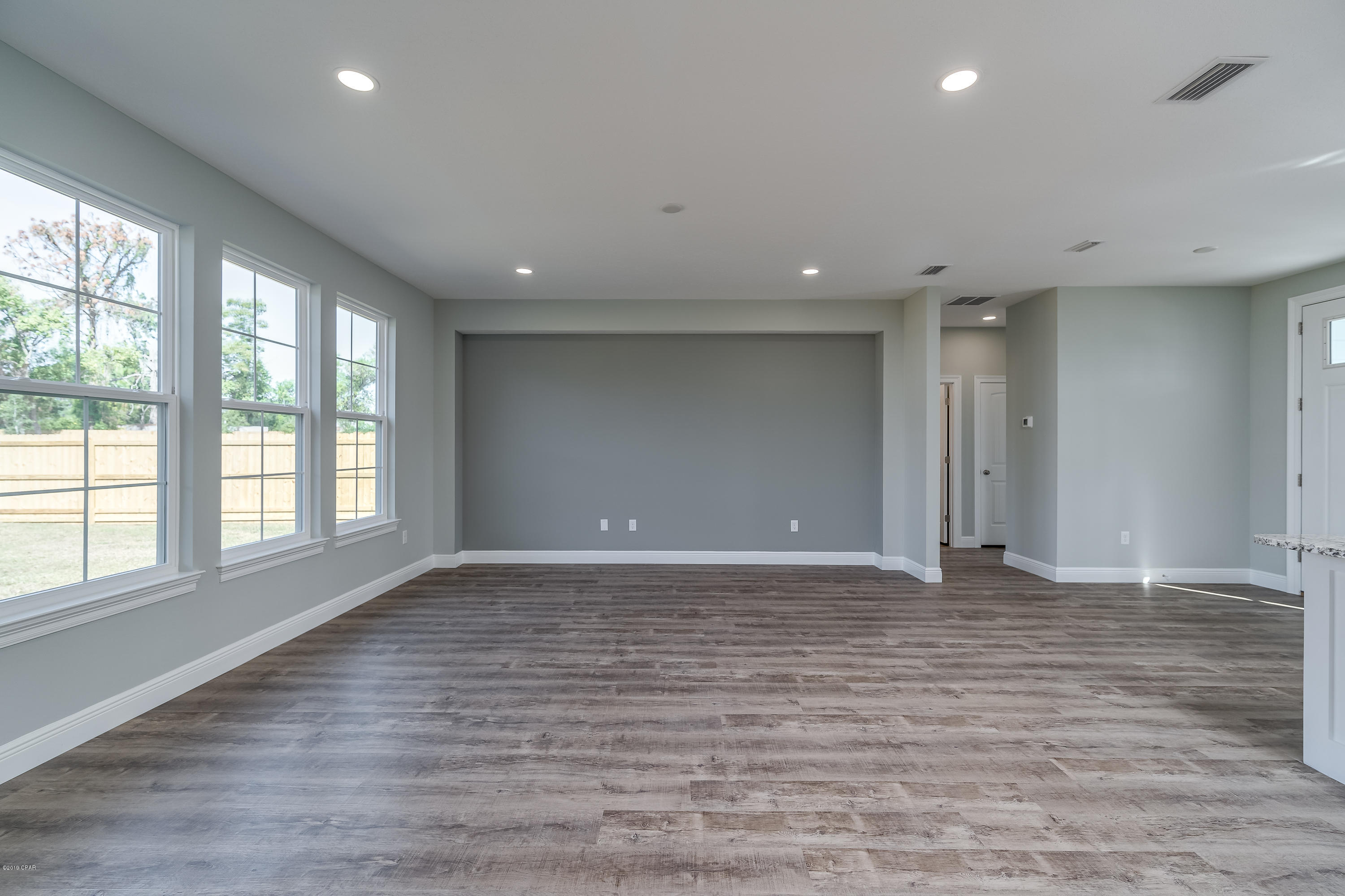 Pines 5th Add - Residential