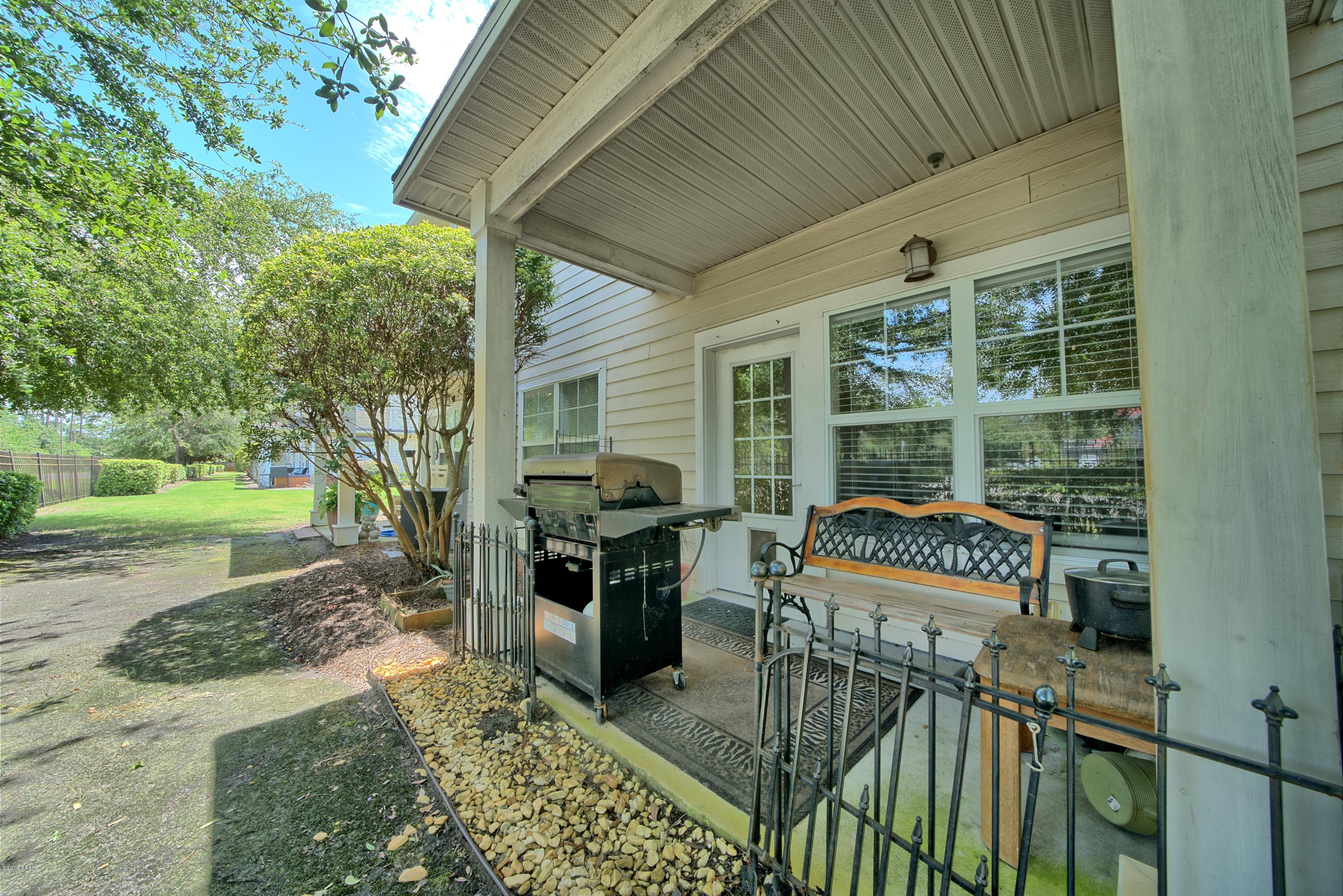 Villas At Suncrest - Residential