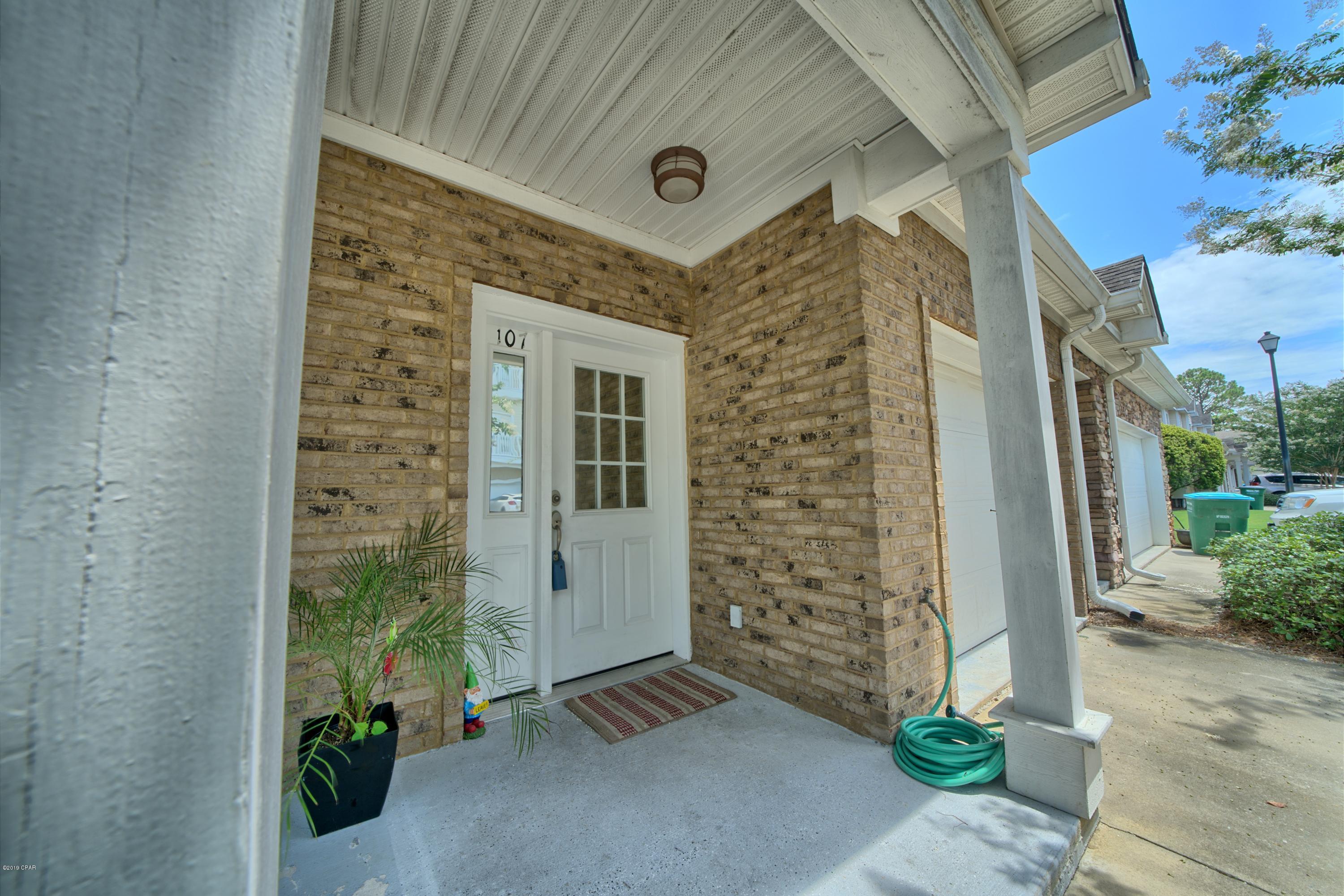 Villas At Suncrest - Residential