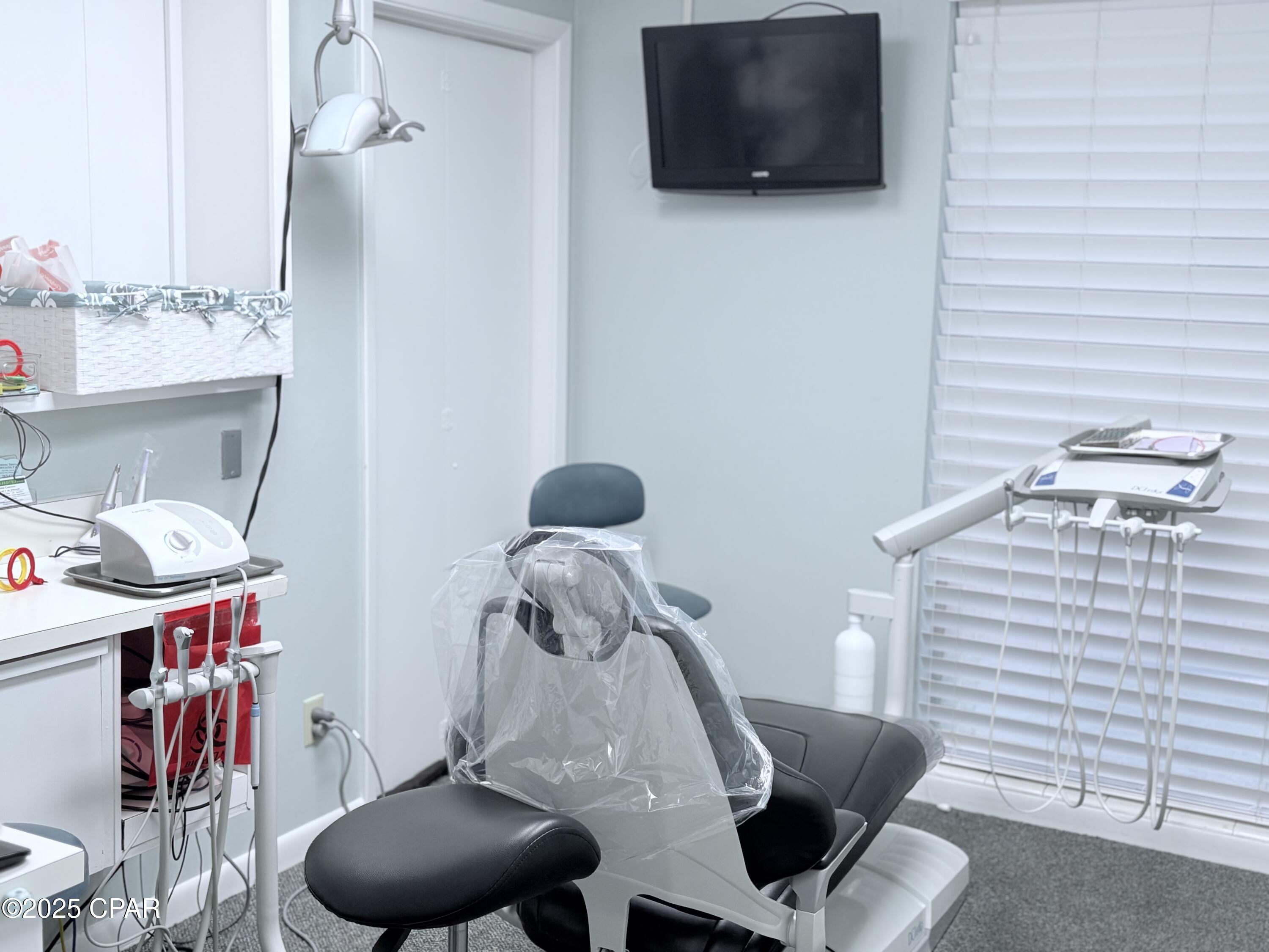 Caroline Add Unit 2 - Commercial Sale